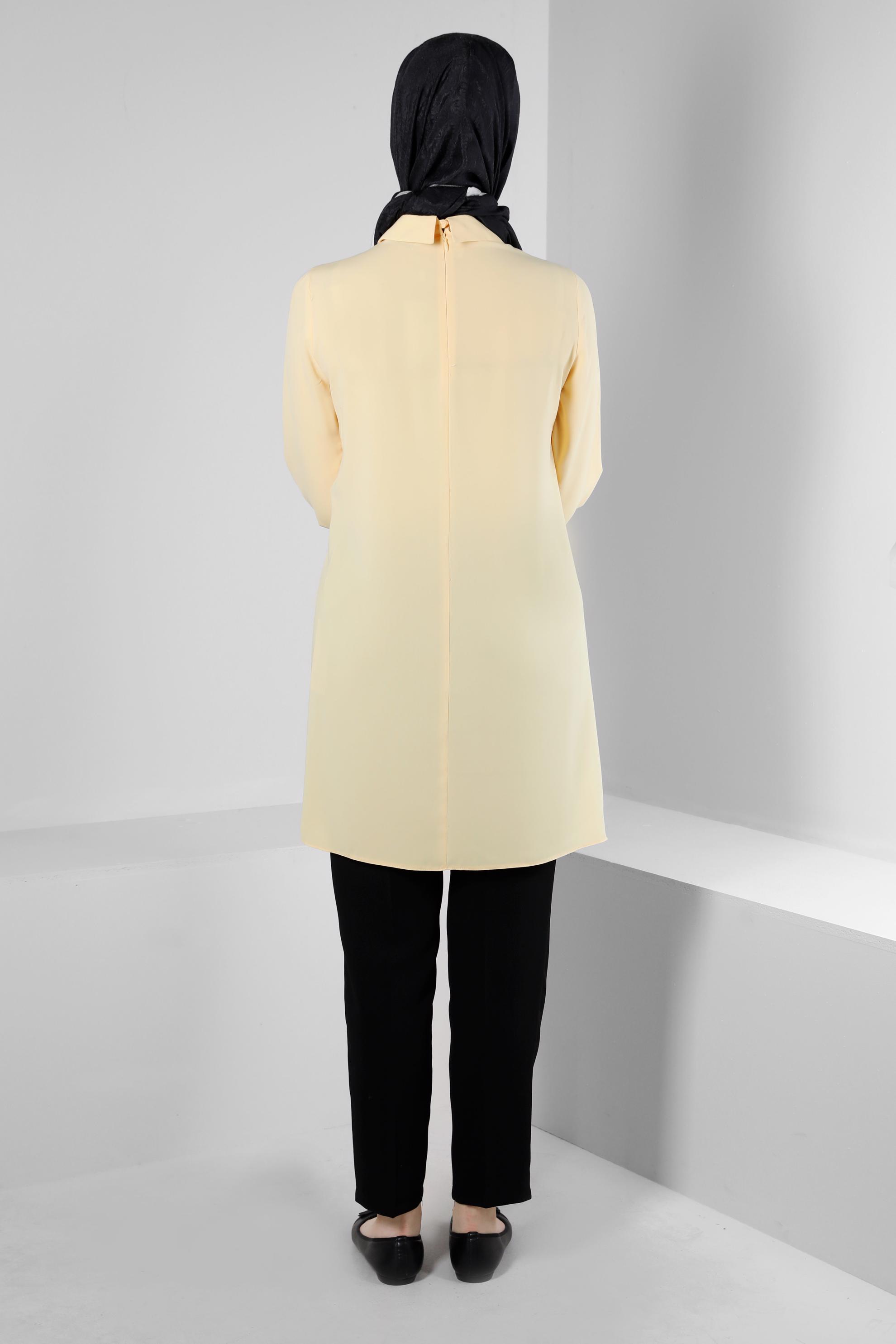 Tesettür giyim SARI İSPANYOL KOL ÇİÇEK AKSESUARLI TUNİK 43503