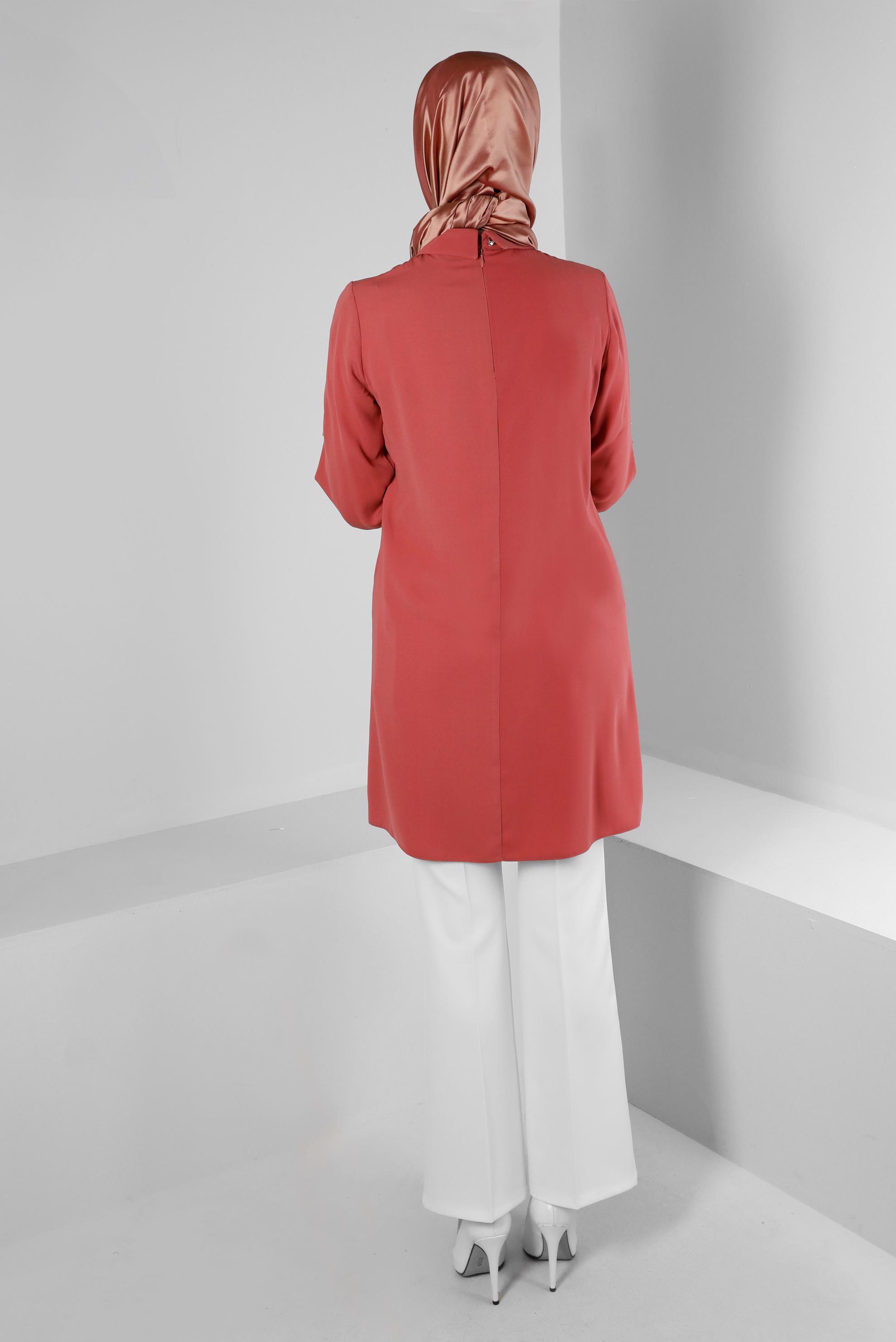 Tesettür giyim PEMBE İSPANYOL KOL ÇİÇEK AKSESUARLI TUNİK 43503