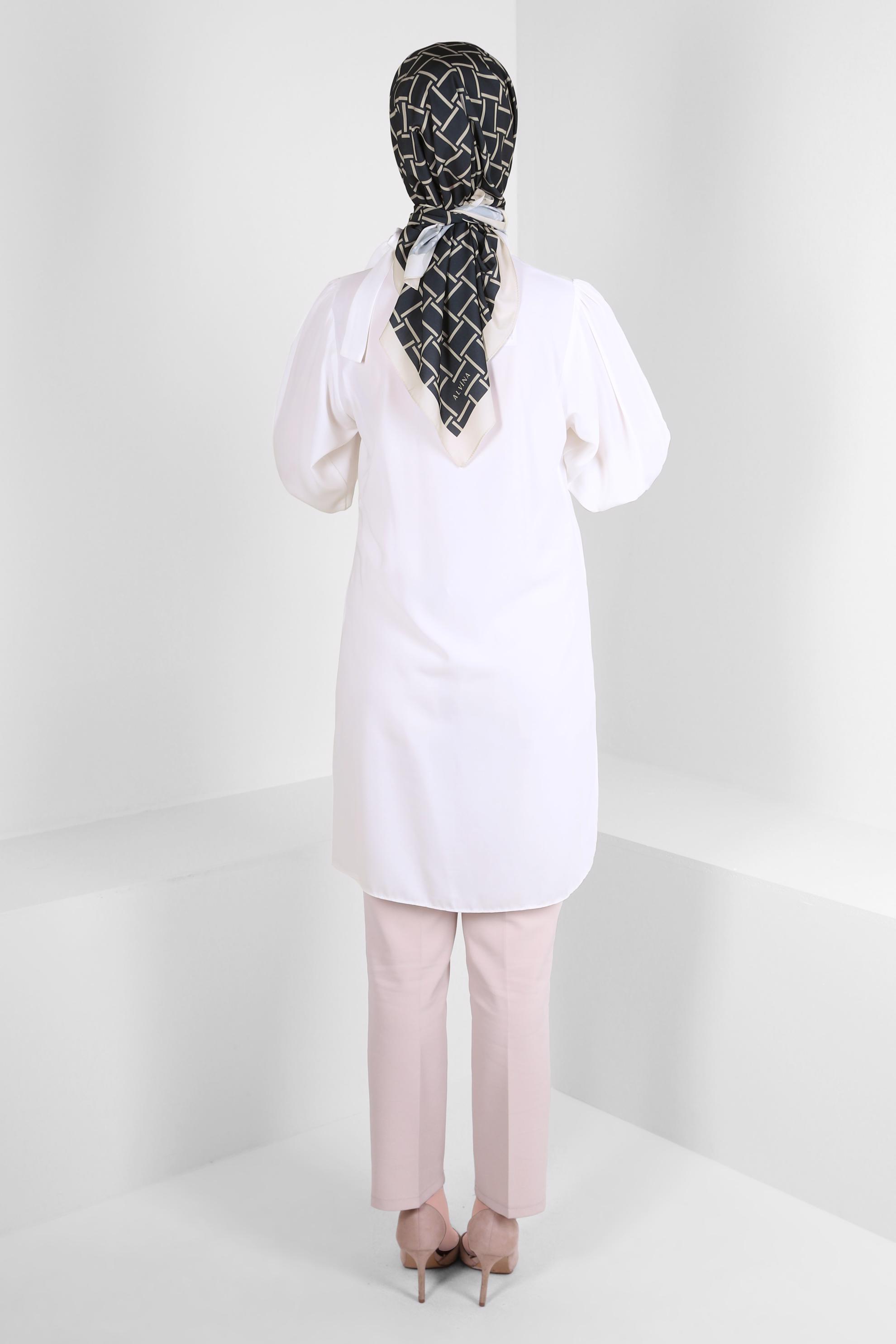 Tesettür giyim BEYAZ YAKASI BAĞLAMA DETAYLI GİZLİ DÜĞMELİ TUNİK 43508