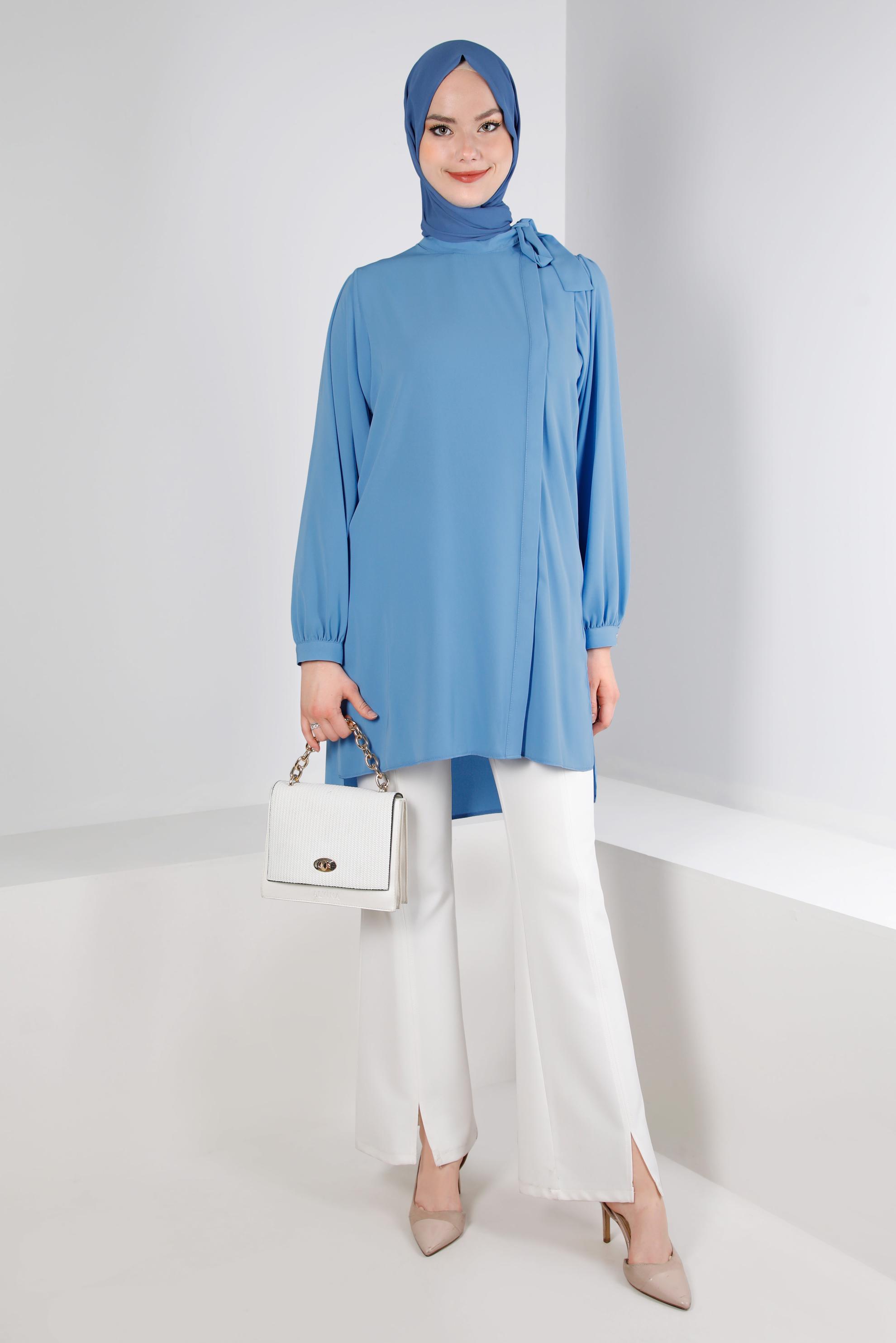 Tesettür giyim MAVİ YAKASI BAĞLAMA DETAYLI GİZLİ DÜĞMELİ TUNİK 43508