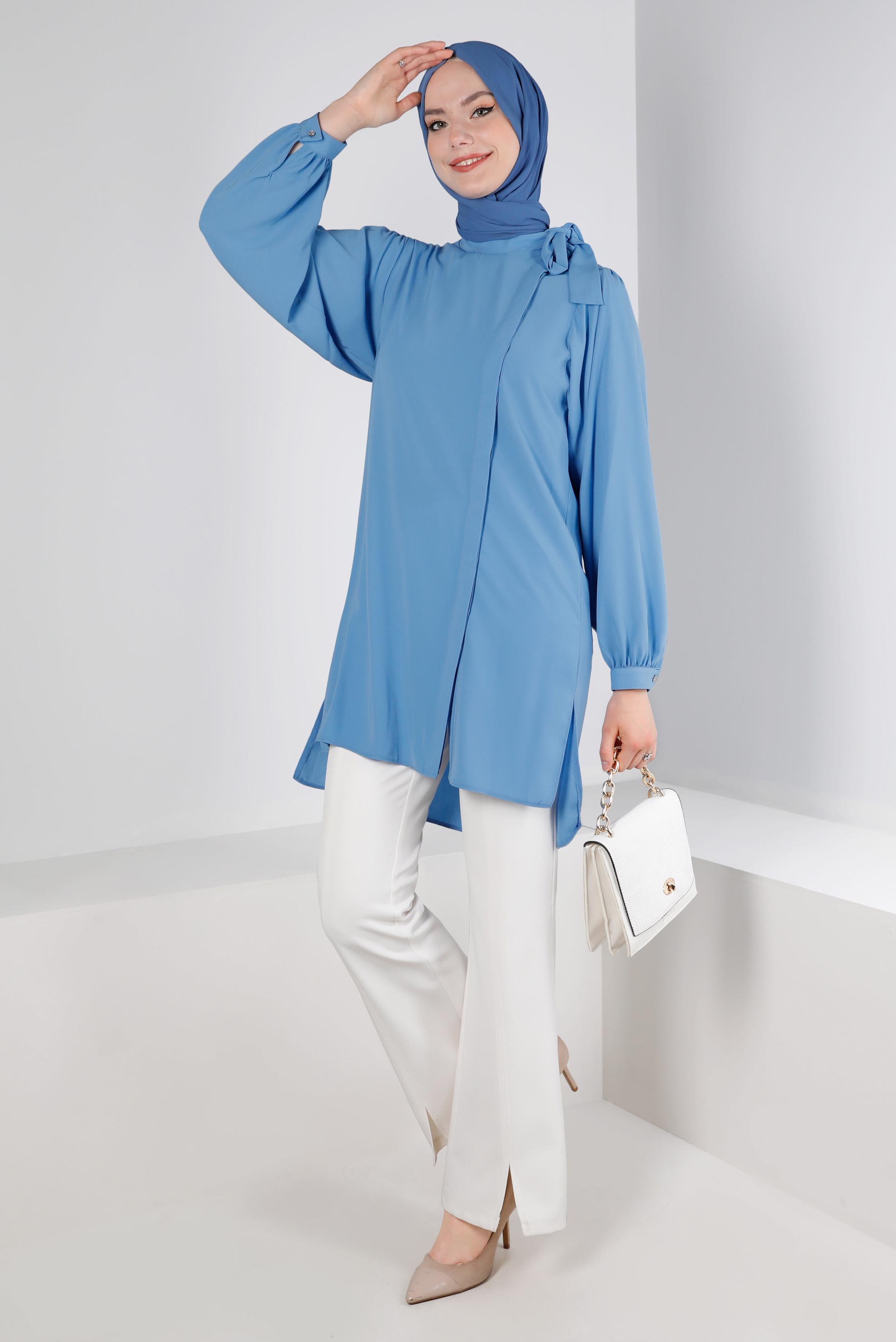 Tesettür giyim MAVİ YAKASI BAĞLAMA DETAYLI GİZLİ DÜĞMELİ TUNİK 43508