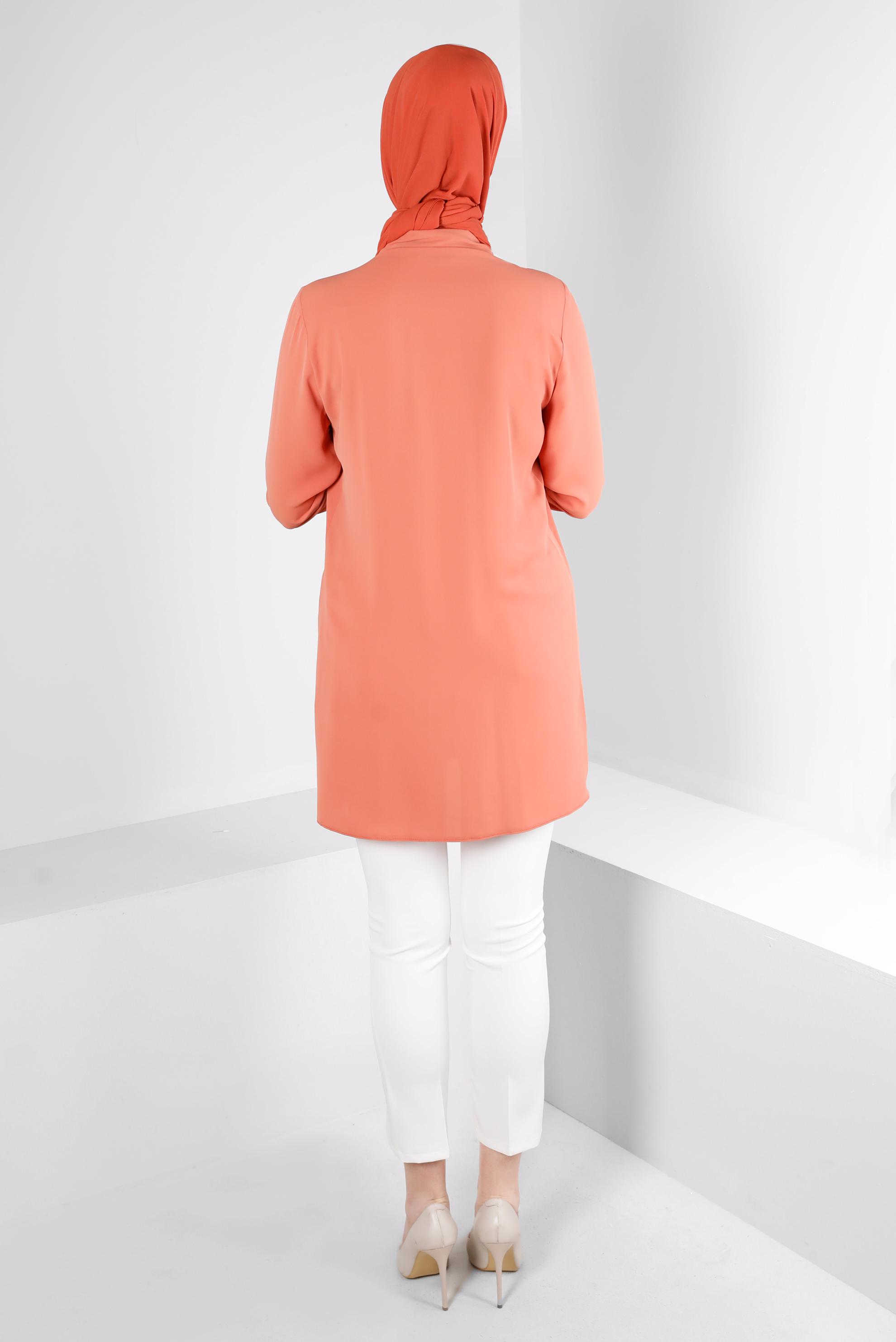 Tesettür giyim TABA YAKASI İŞLEMELİ PİLİSE DETAYLI TUNİK 43509