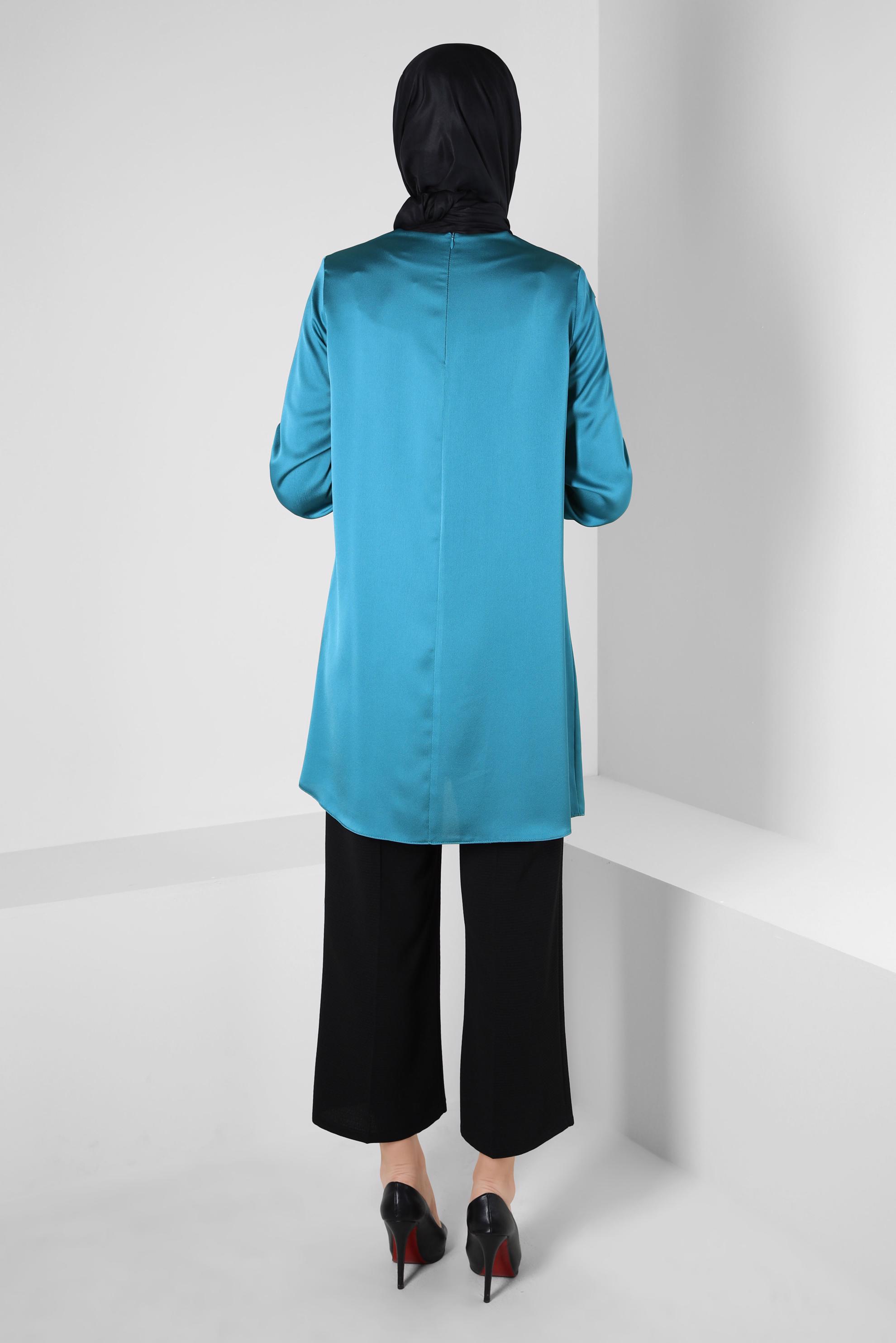 Tesettür giyim MAVİ VOLAN DETAYLI SATEN TUNİK 43511