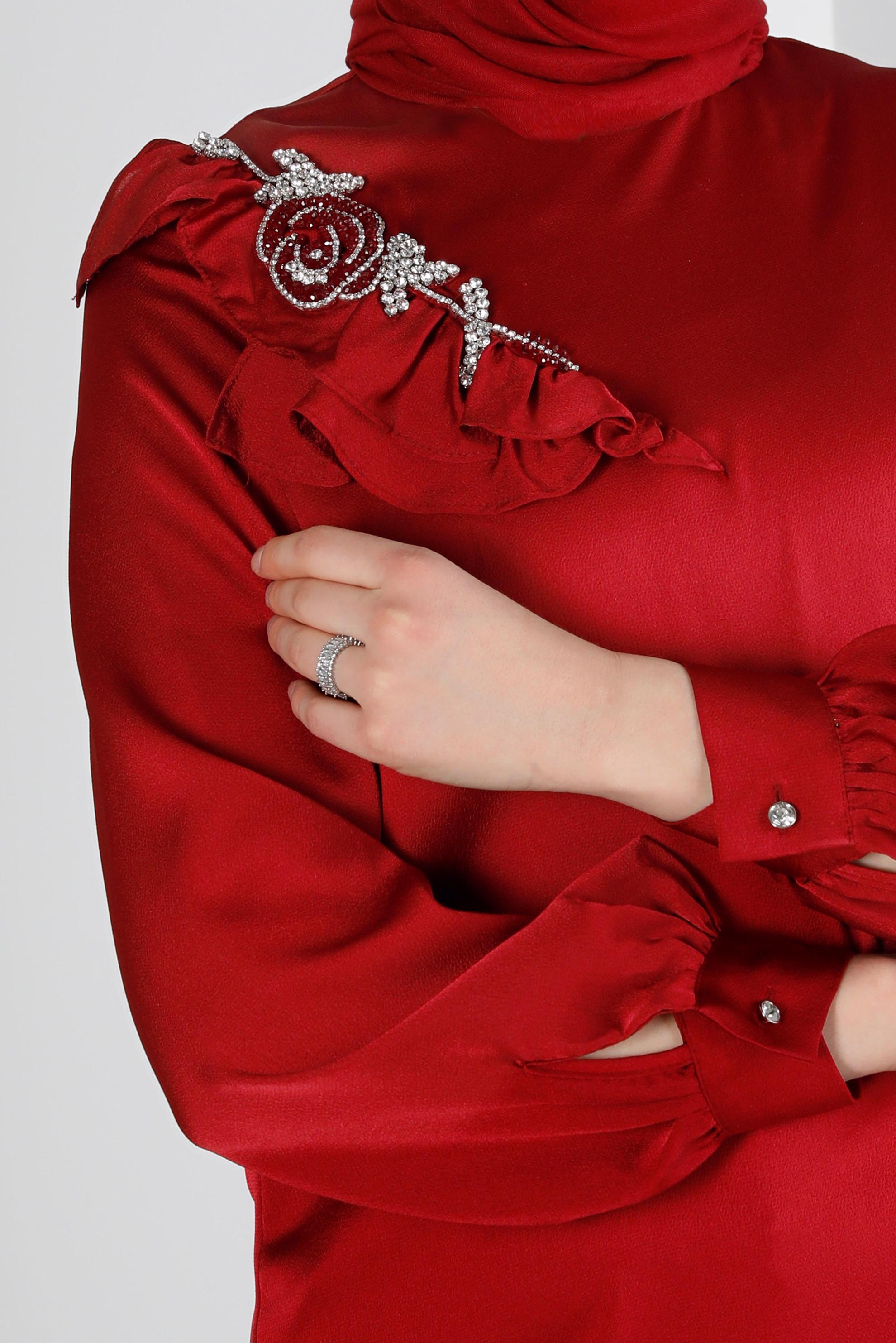 Tesettür giyim BORDO VOLAN DETAYLI SATEN TUNİK 43511