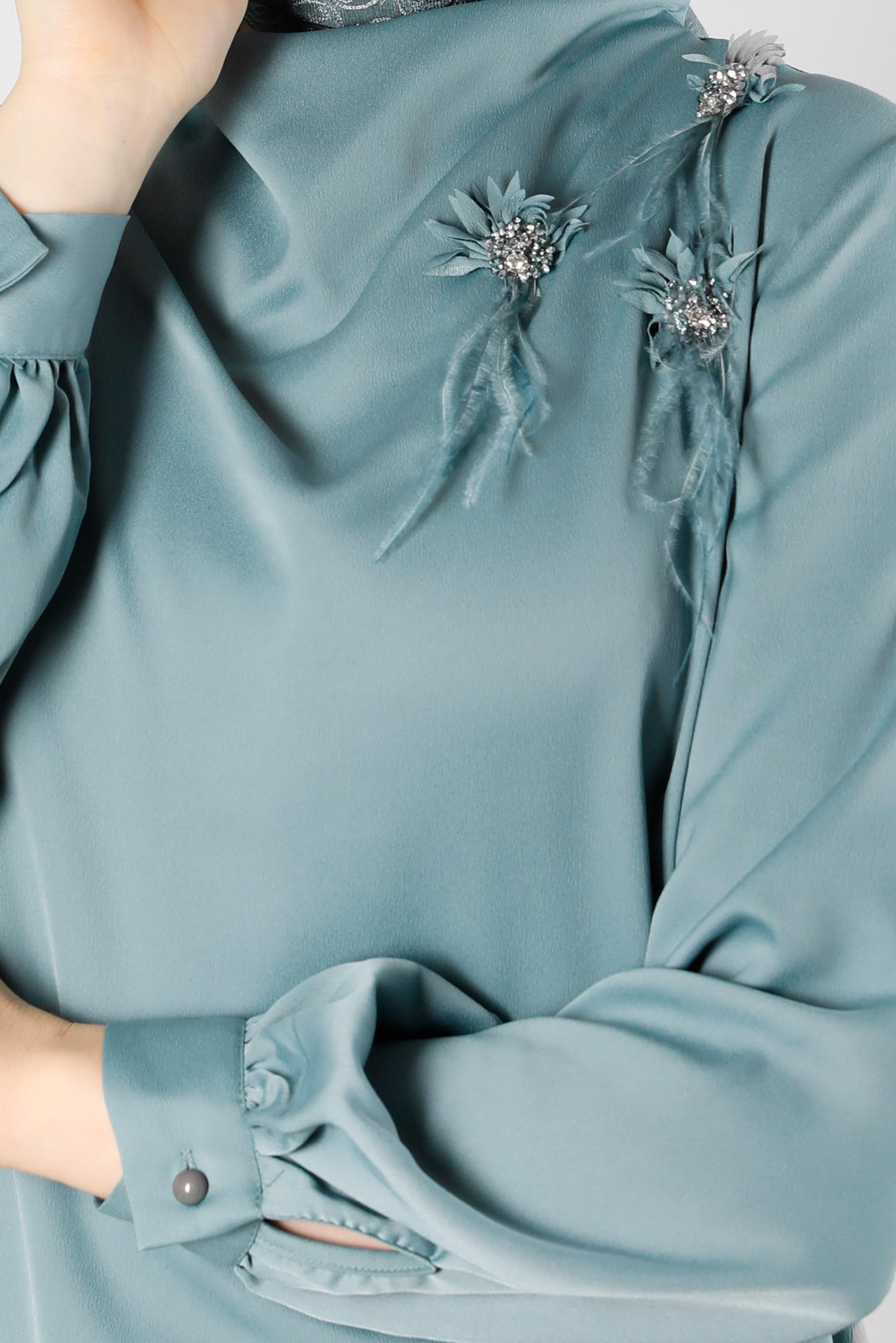 Tesettür giyim YEŞİL ÇİÇEK AKSESUARLI SATEN TUNİK 43515