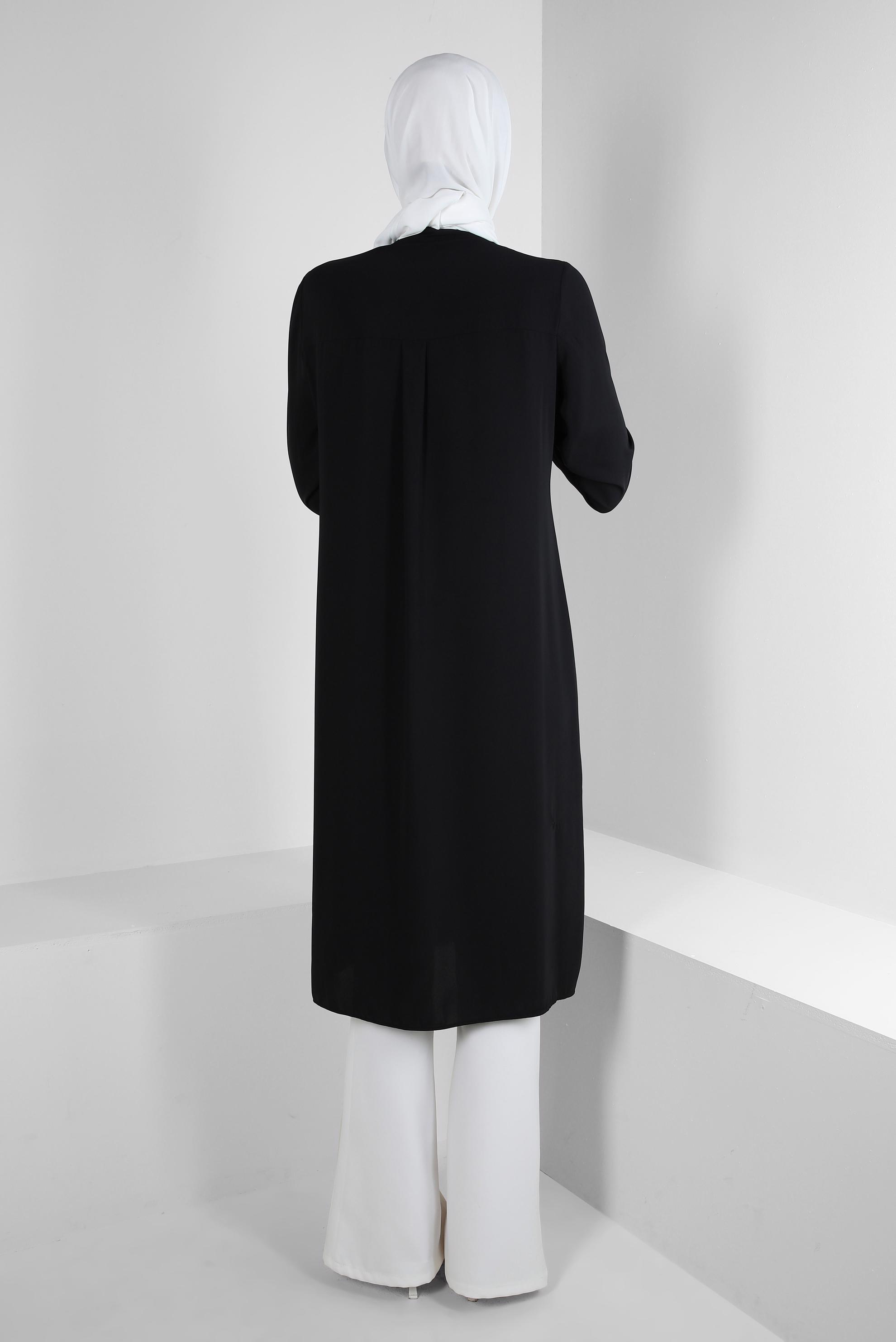 Tesettür giyim SİYAH TAŞ İŞLEMELİ YANI YIRTMAÇLI UZUN TUNİK 43521