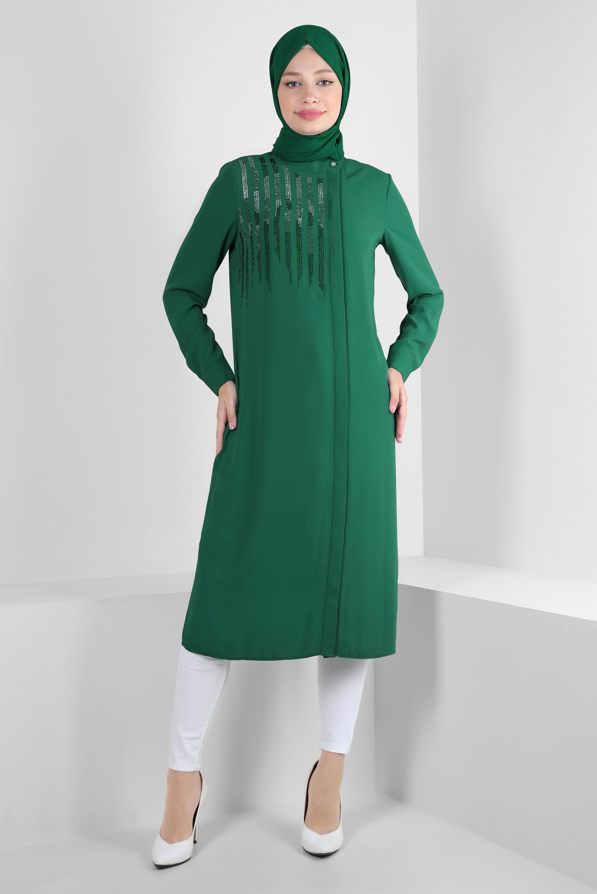 Tesettür giyim YEŞİL TAŞ İŞLEMELİ YANI YIRTMAÇLI UZUN TUNİK 43521