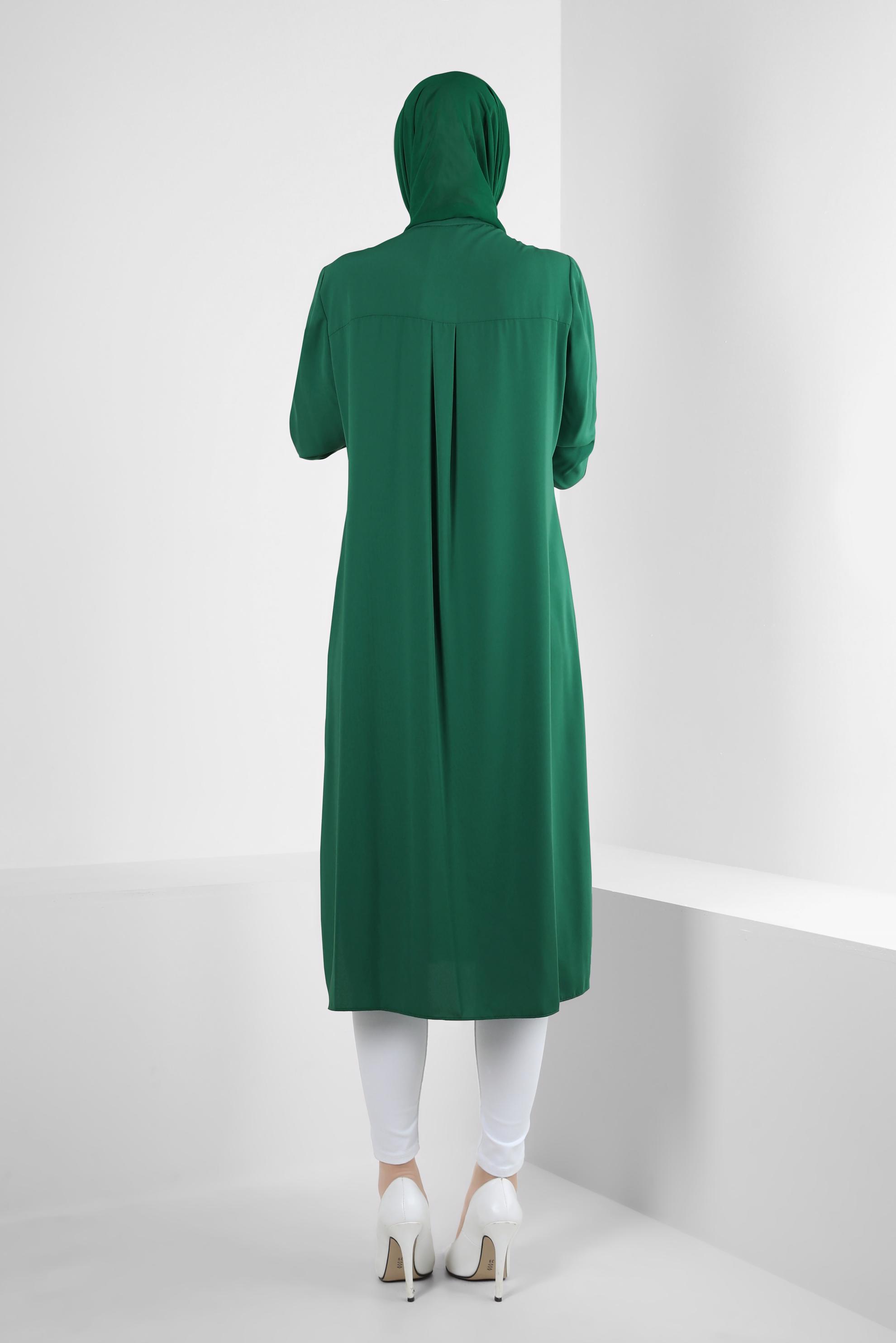 Tesettür giyim YEŞİL TAŞ İŞLEMELİ YANI YIRTMAÇLI UZUN TUNİK 43521