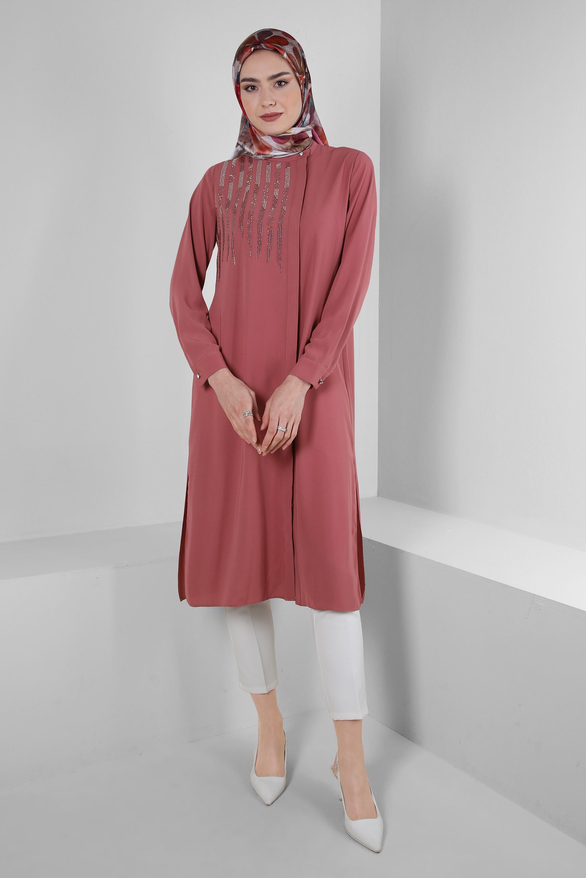 Tesettür giyim PEMBE TAŞ İŞLEMELİ YANI YIRTMAÇLI UZUN TUNİK 43521