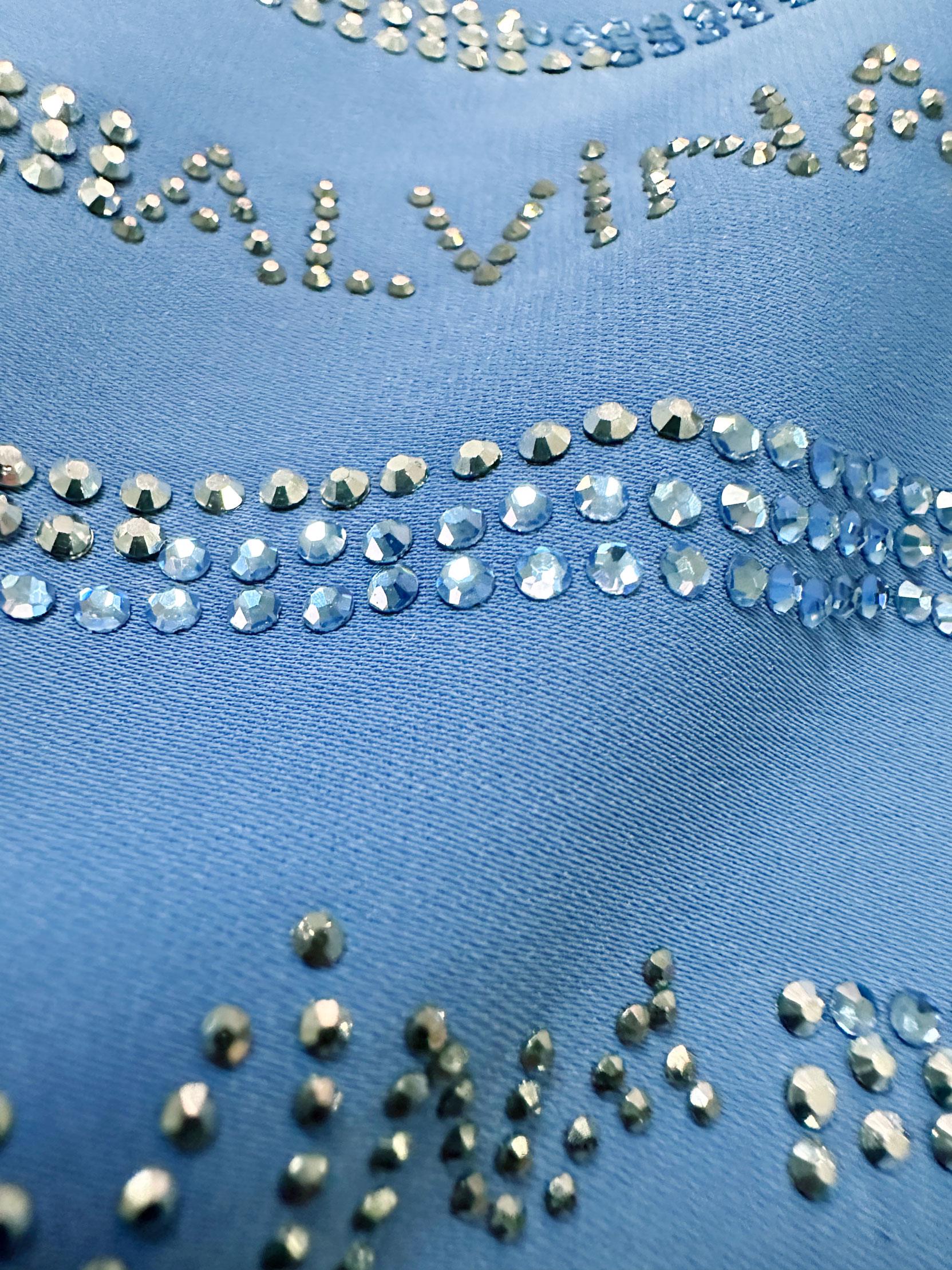 Tesettür giyim MAVİ TAŞ İŞLEMELİ YANI YIRTMAÇLI UZUN TUNİK 43521