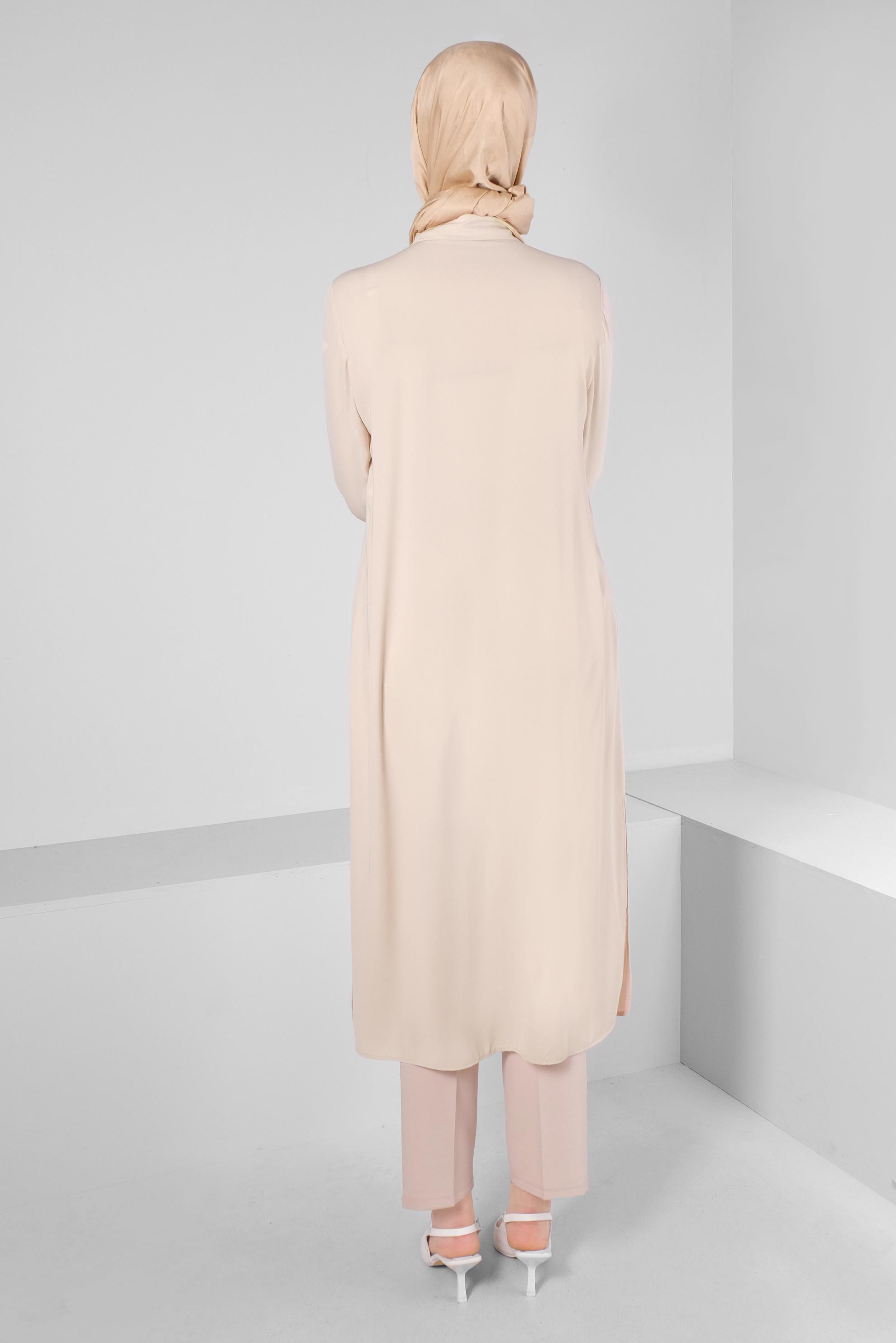 Tesettür giyim BEJ TAŞ BASKILI DÜĞMELİ UZUN TUNİK 43522