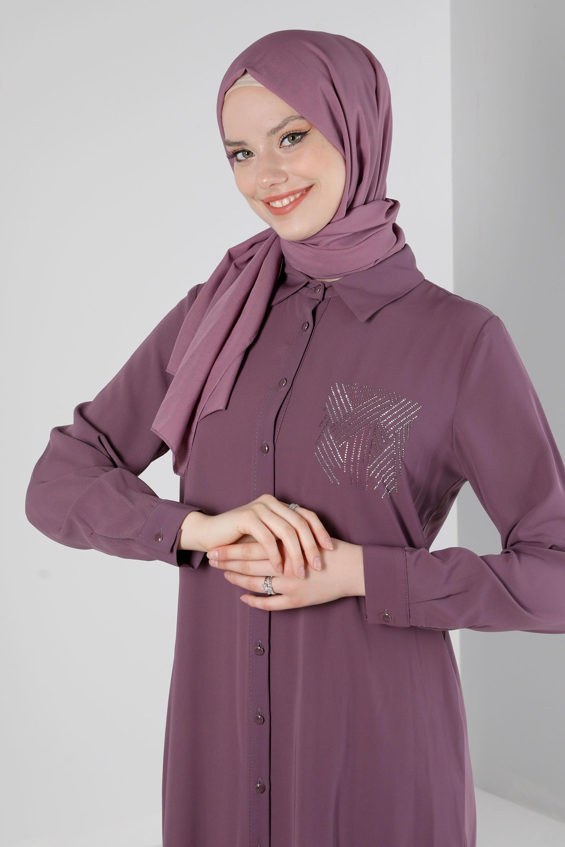 Tesettür giyim MOR TAŞ BASKILI DÜĞMELİ UZUN TUNİK 43522
