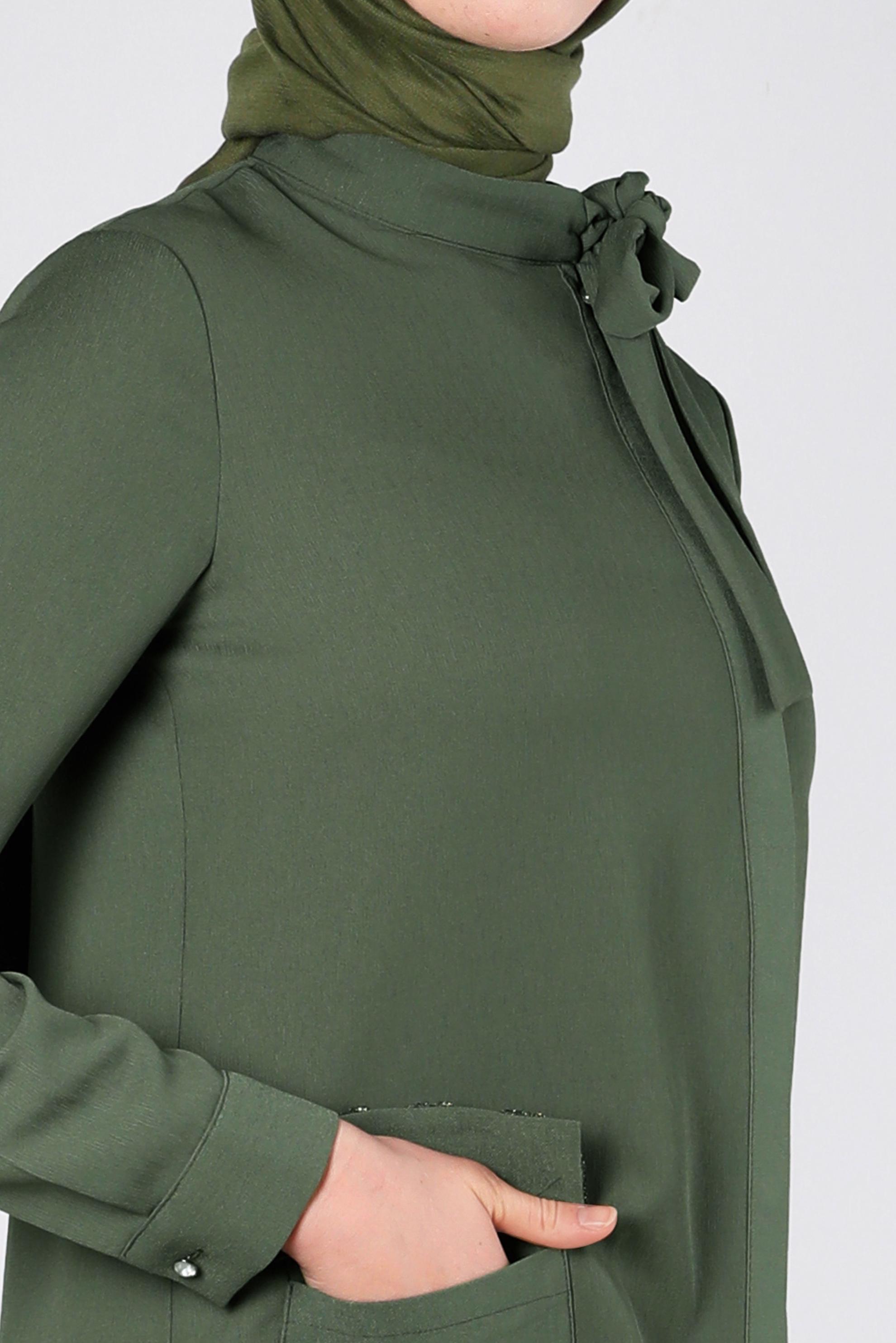 Tesettür giyim HAKİ YAKASI BAĞLAMALI CEPLİ TUNİK 43525