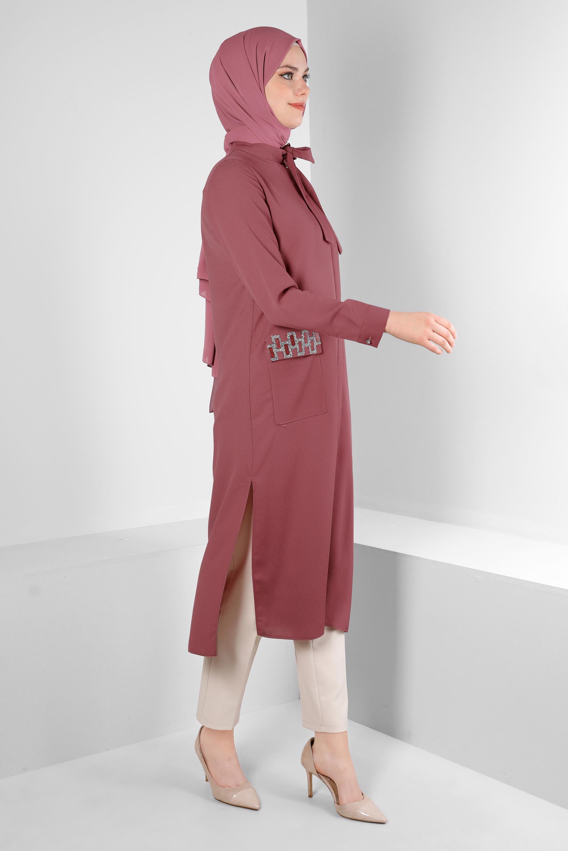 Tesettür giyim PEMBE YAKASI BAĞLAMALI CEPLİ TUNİK 43525