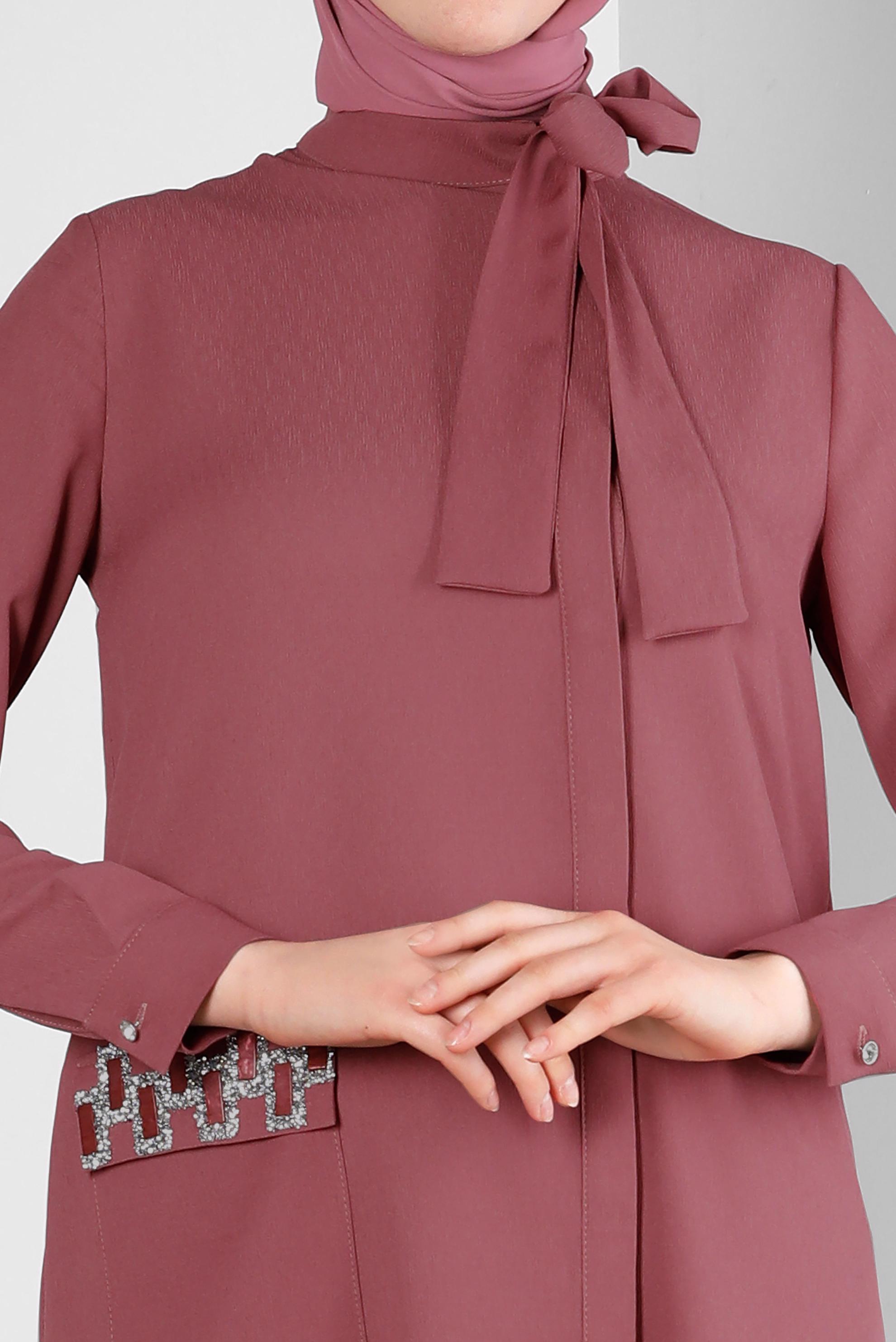 Tesettür giyim PEMBE YAKASI BAĞLAMALI CEPLİ TUNİK 43525