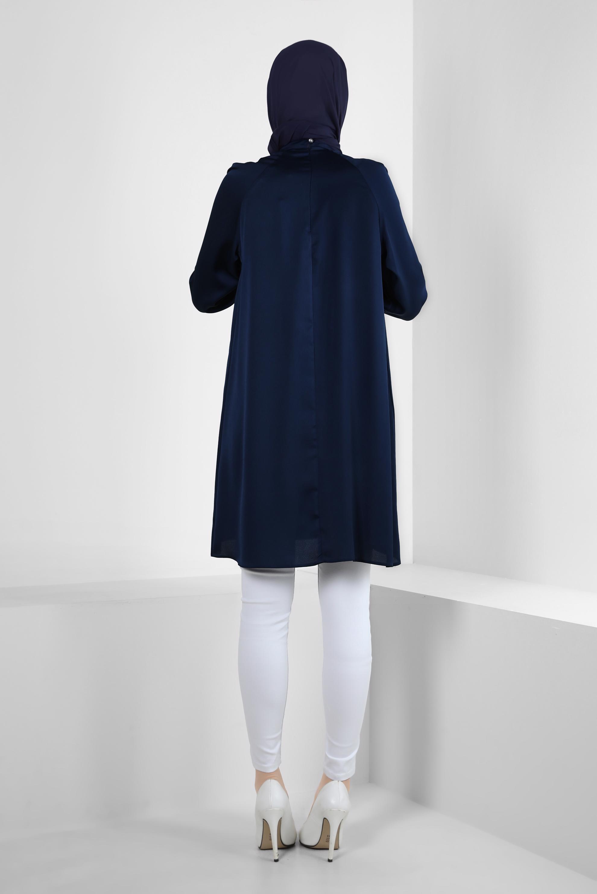 Tesettür giyim LACİVERT MANŞETLERİ BAĞLAMA DETAYLI SATEN TUNİK 43526