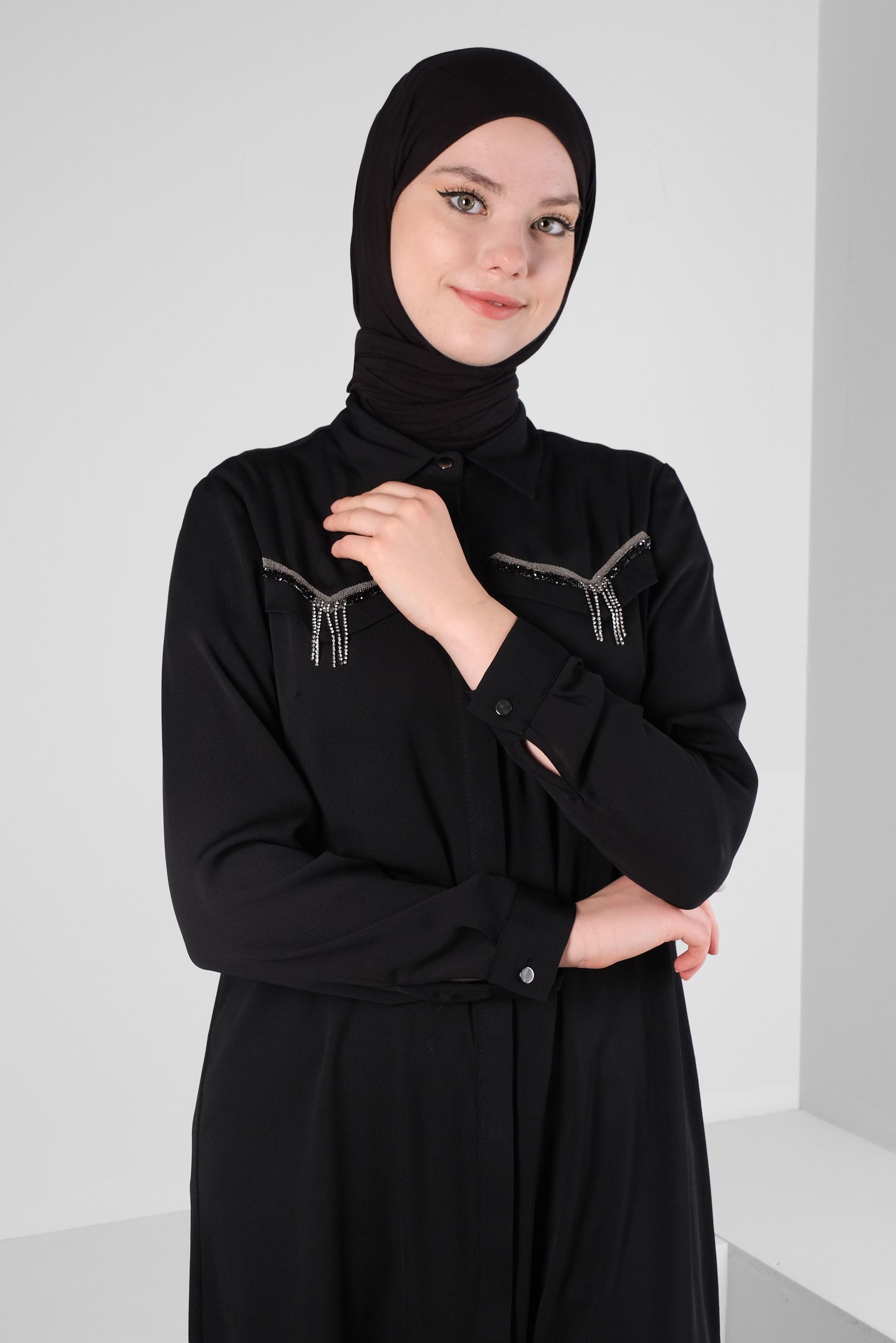 Tesettür giyim SİYAH ZİNCİR DETAYLI GÖMLEK YAKA TUNİK 43531