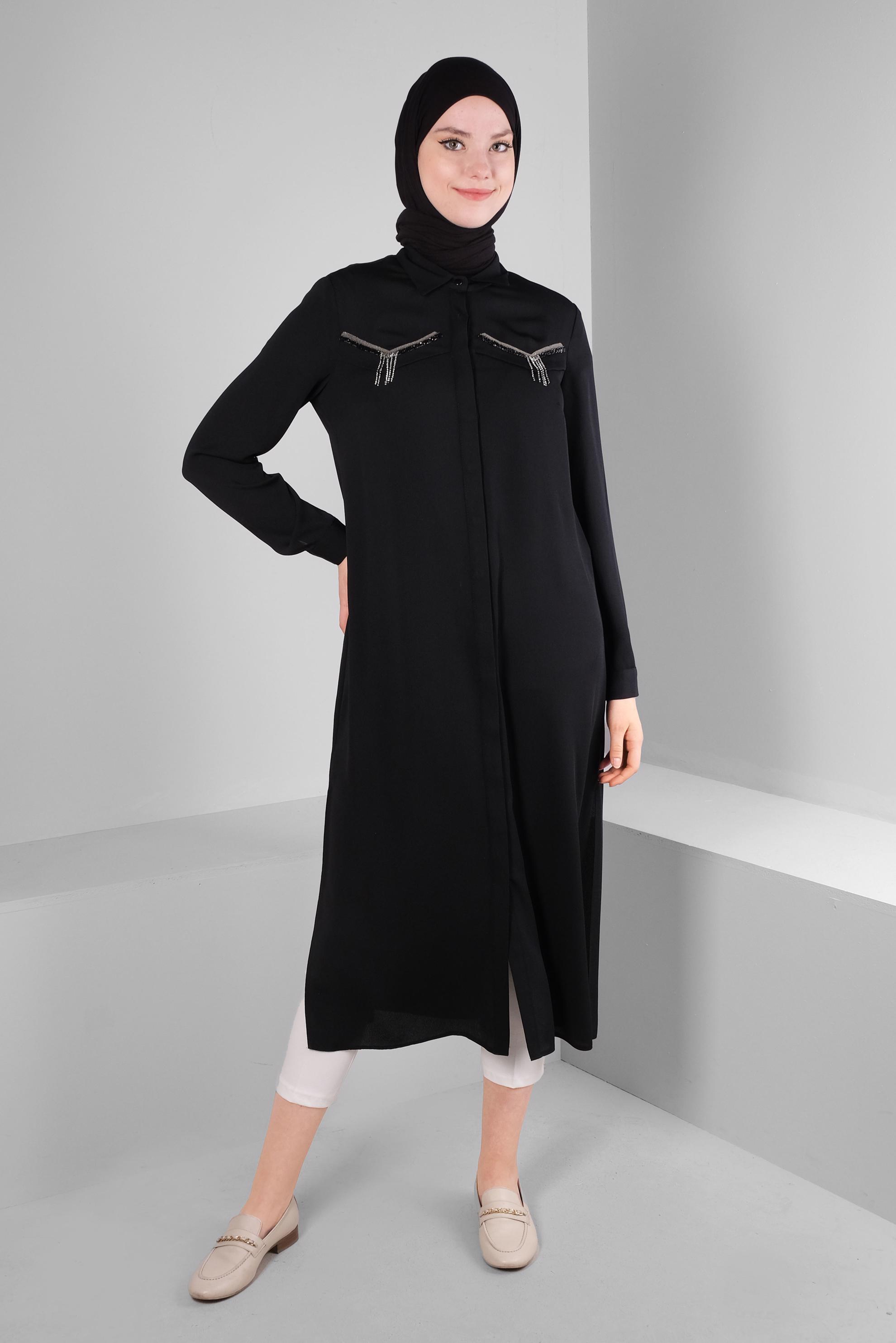 Tesettür giyim SİYAH ZİNCİR DETAYLI GÖMLEK YAKA TUNİK 43531