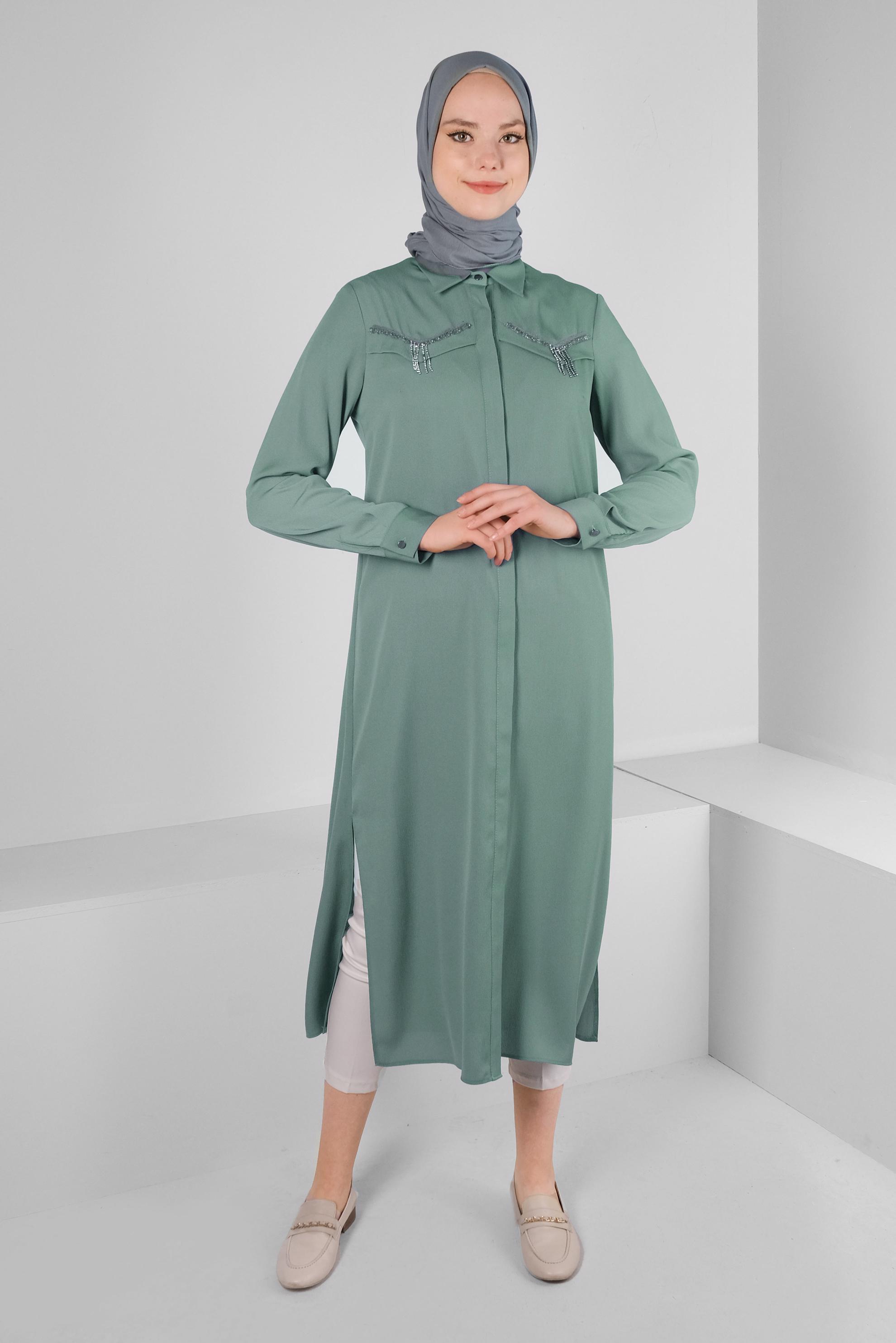 Tesettür giyim YEŞİL ZİNCİR DETAYLI GÖMLEK YAKA TUNİK 43531