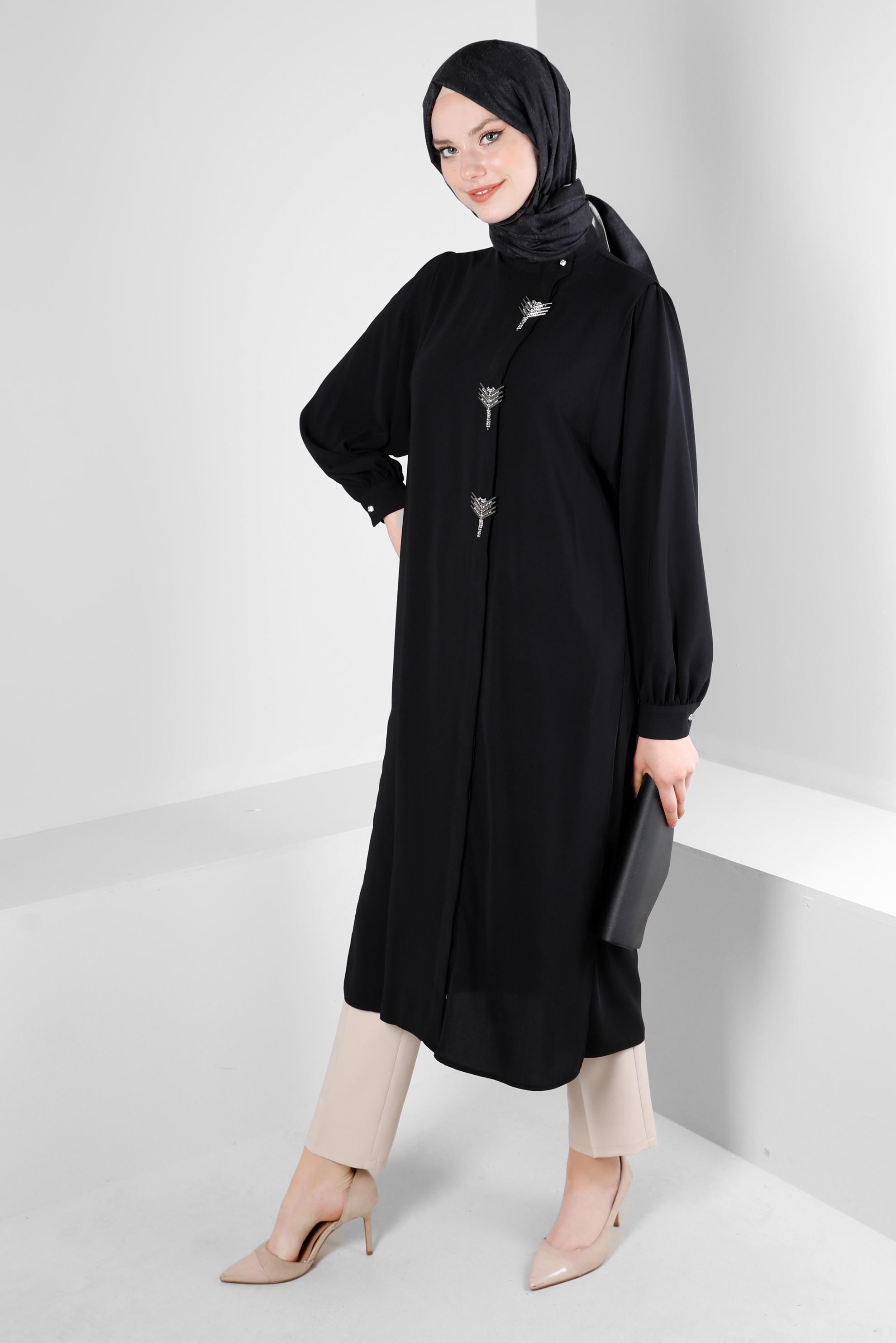 Tesettür giyim SİYAH AKSESUAR DETAYLI GENİŞ KOL TUNİK 43532