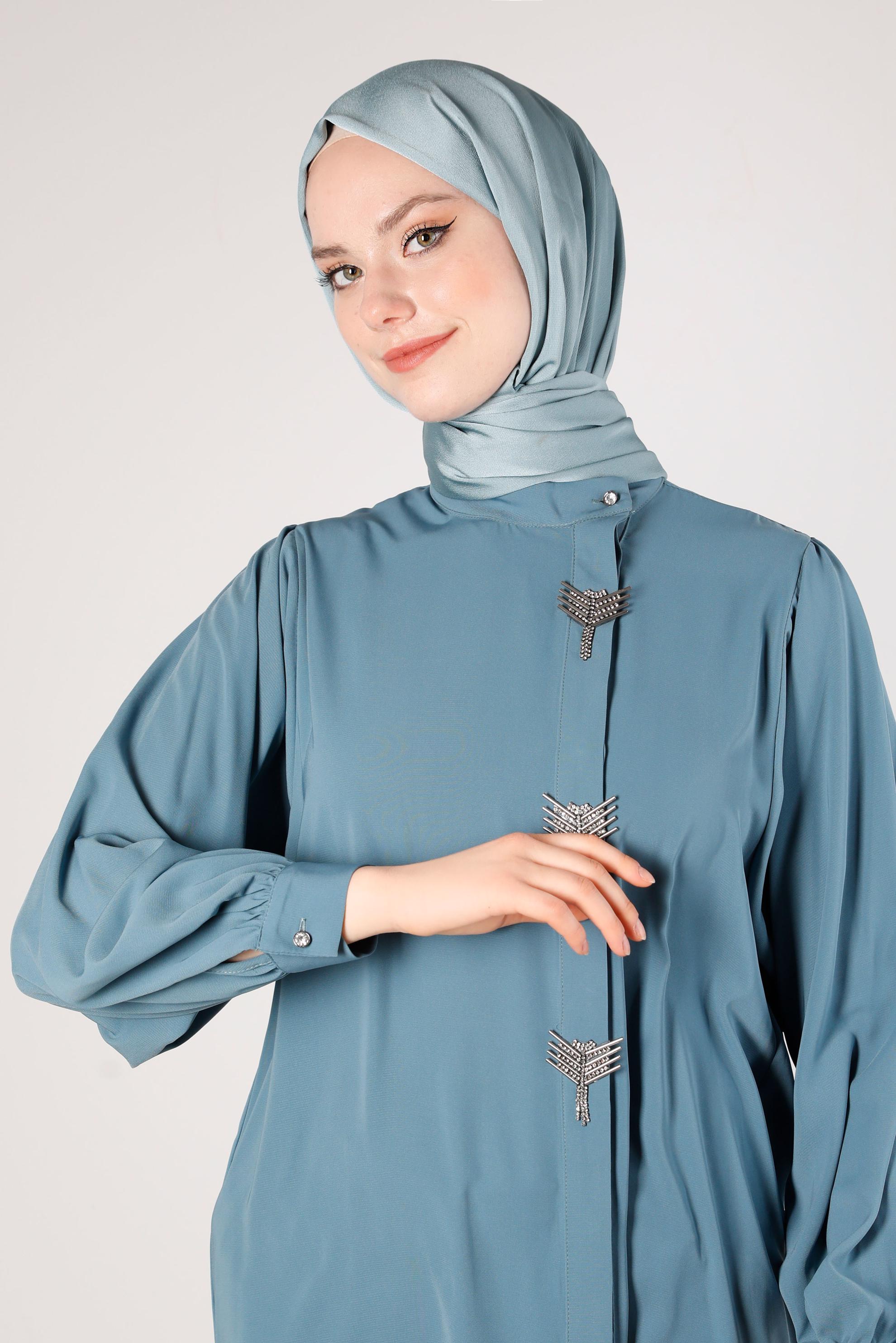 Tesettür giyim YEŞİL AKSESUAR DETAYLI GENİŞ KOL TUNİK 43532