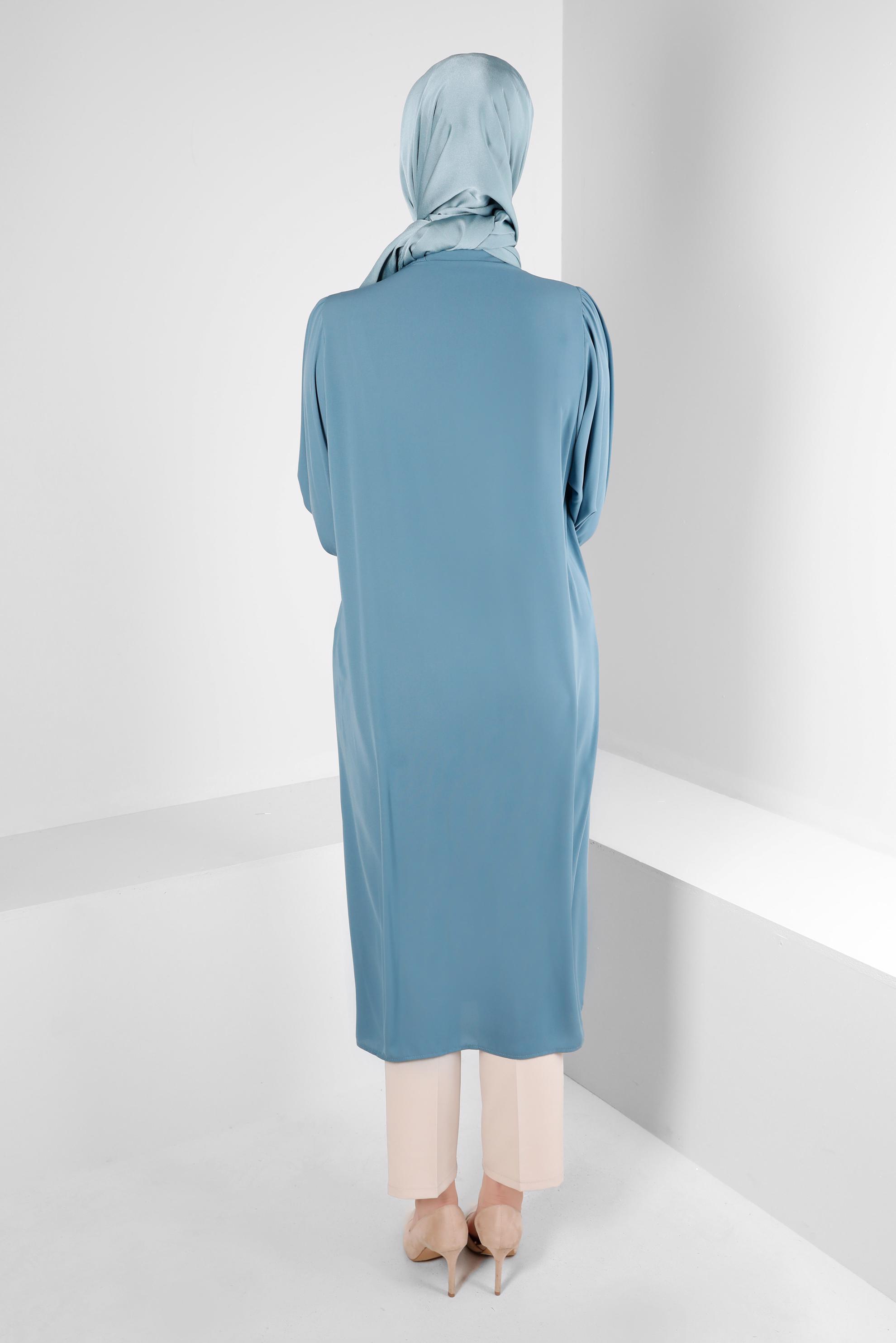 Tesettür giyim YEŞİL AKSESUAR DETAYLI GENİŞ KOL TUNİK 43532