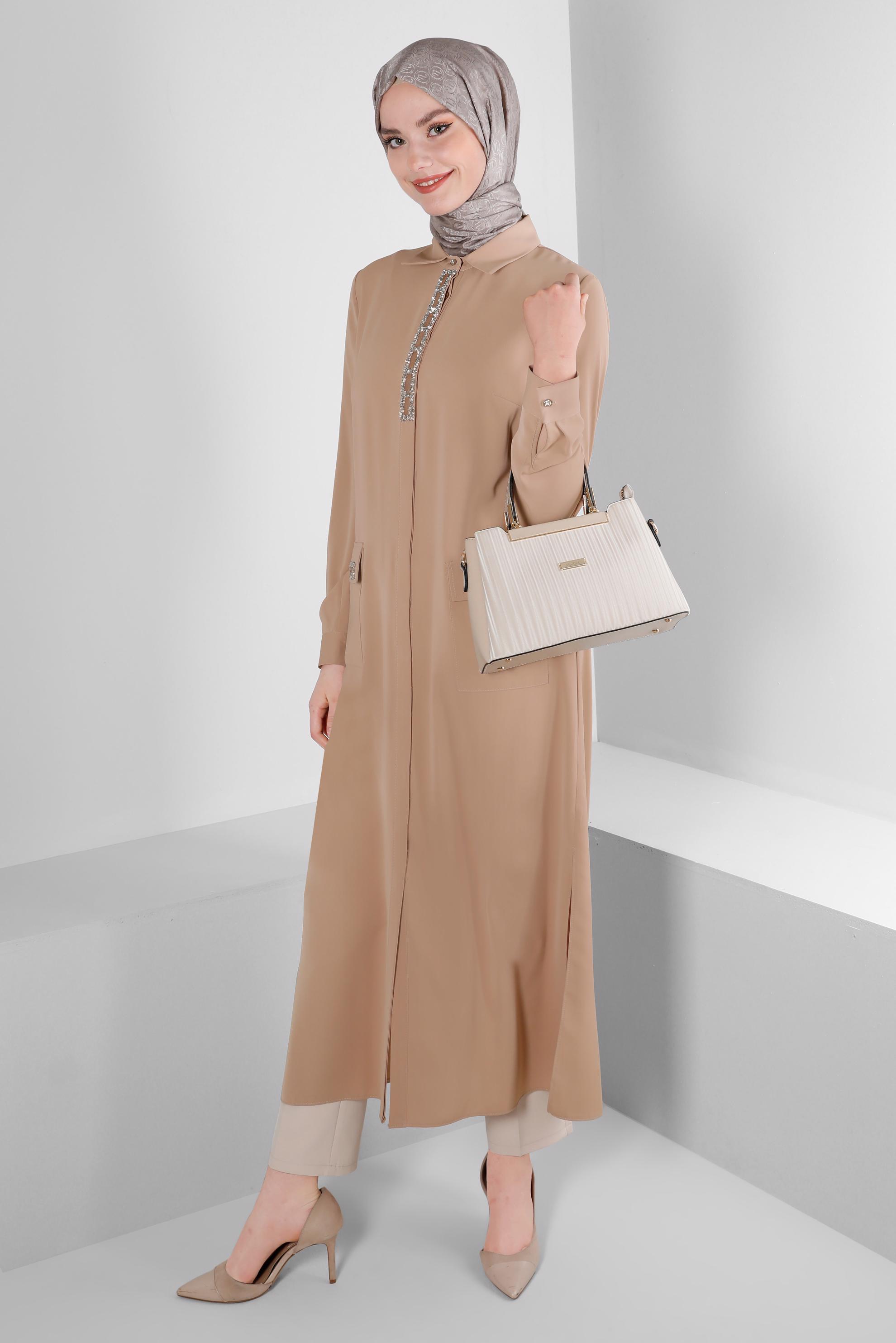 Tesettür giyim KAHVE TAŞ BASKILI GİZLİ DÜĞMELİ TUNİK 43533