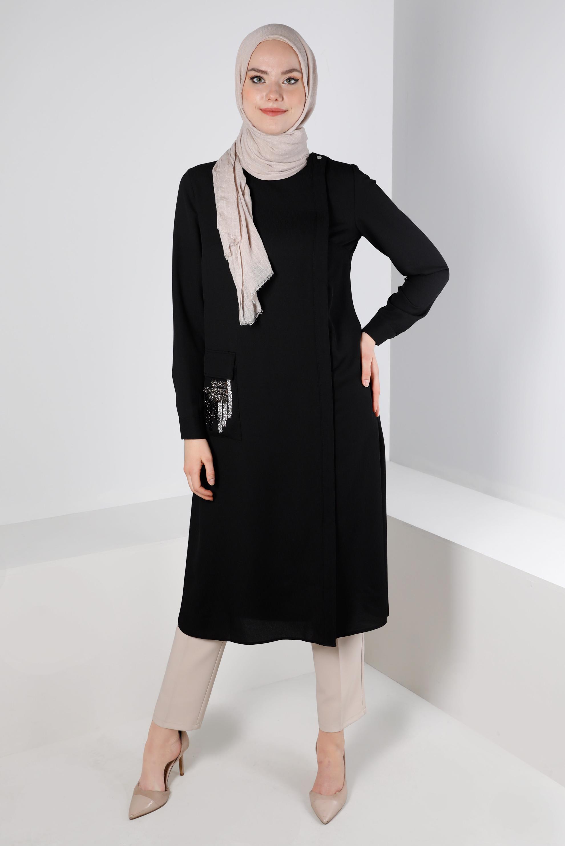 Tesettür giyim SİYAH SİM DETAYLI CEPLİ TUNİK 43535