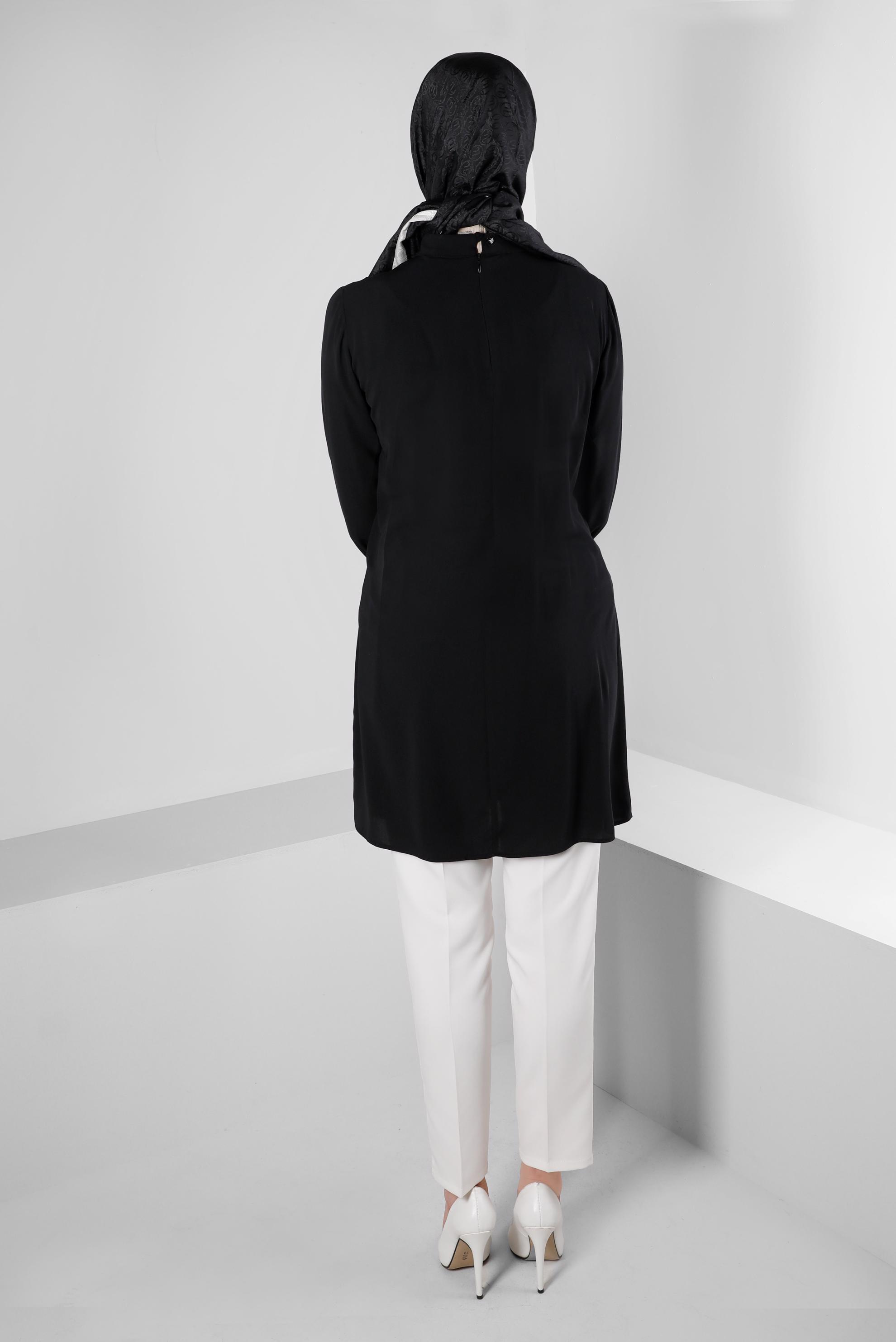 Tesettür giyim SİYAH AKSESUARLI FIRFIR DETAYLI TUNİK 43539