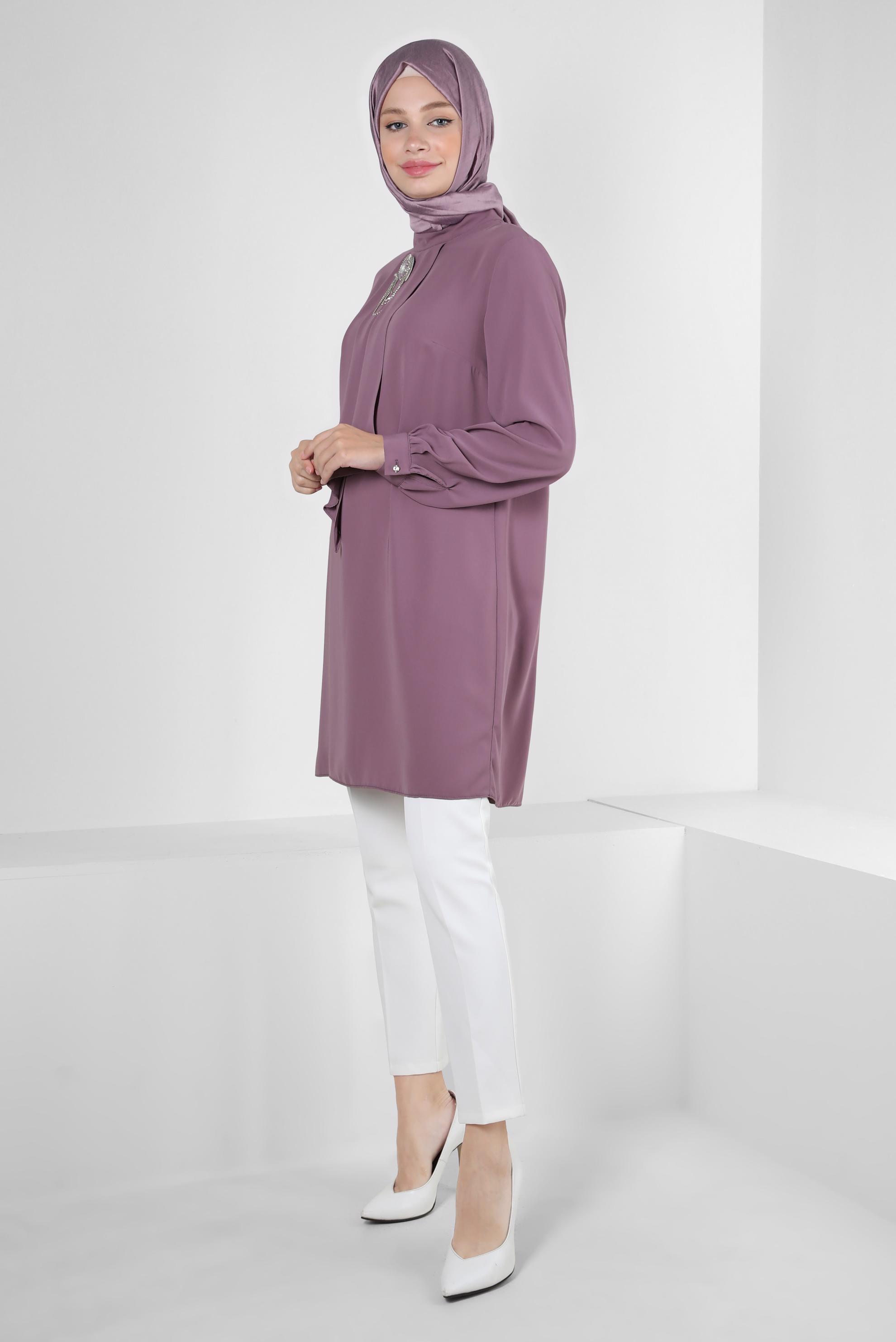 Tesettür giyim MOR AKSESUARLI FIRFIR DETAYLI TUNİK 43539