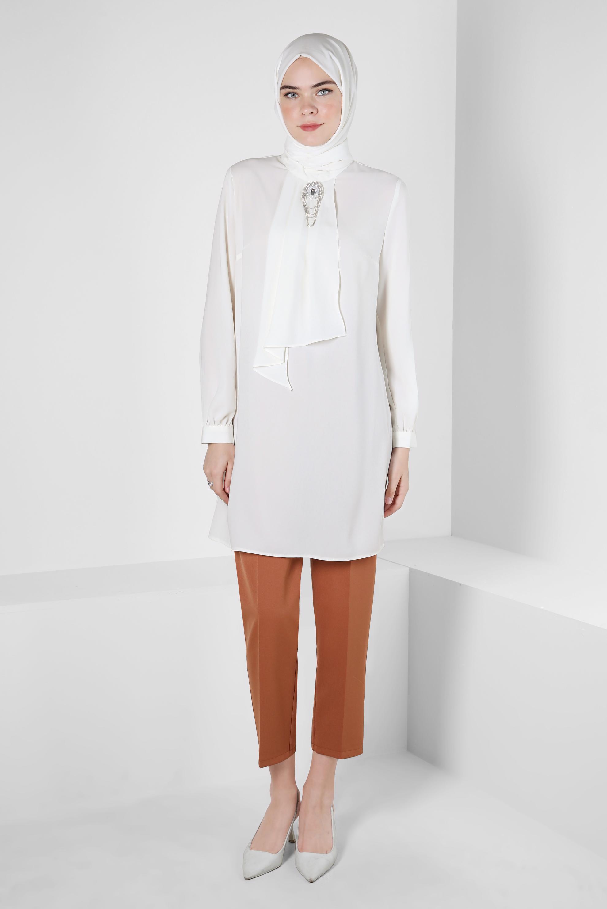 Hijab clothing ECRU FRILLED TUNIC WITH ACCESSORY DETAIL 43539