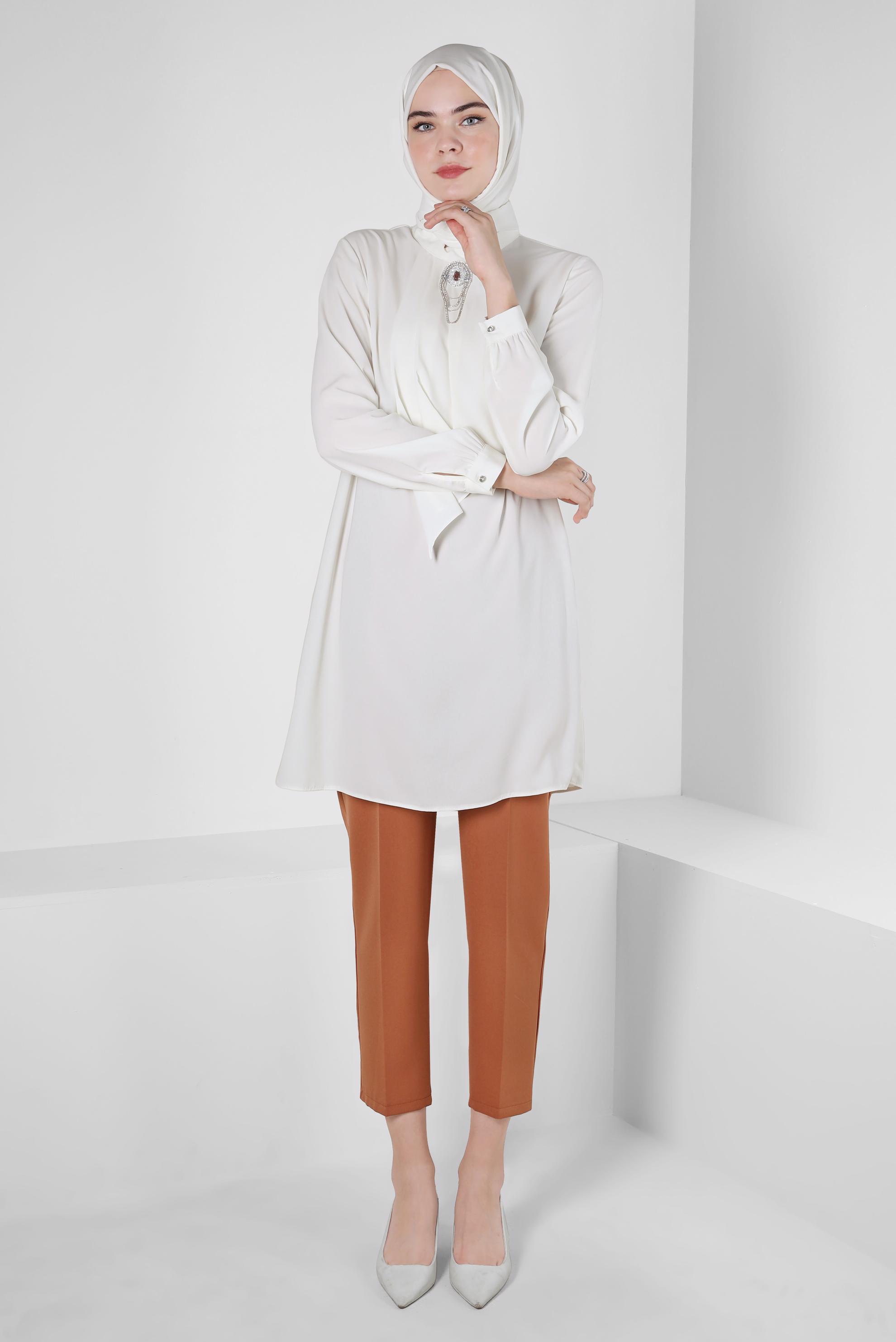 Hijab clothing ECRU FRILLED TUNIC WITH ACCESSORY DETAIL 43539