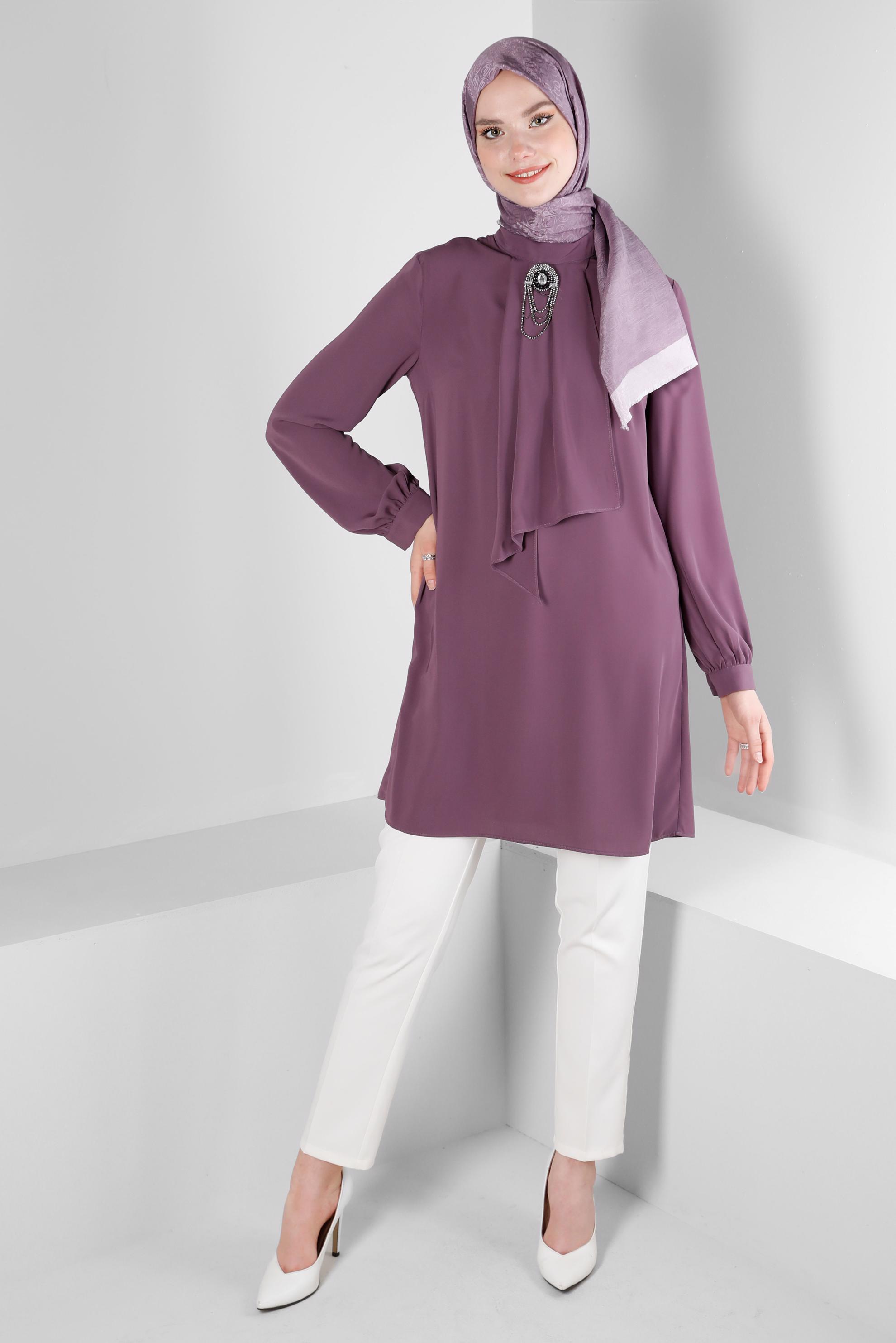 Tesettür giyim MOR AKSESUARLI FIRFIR DETAYLI TUNİK 43539