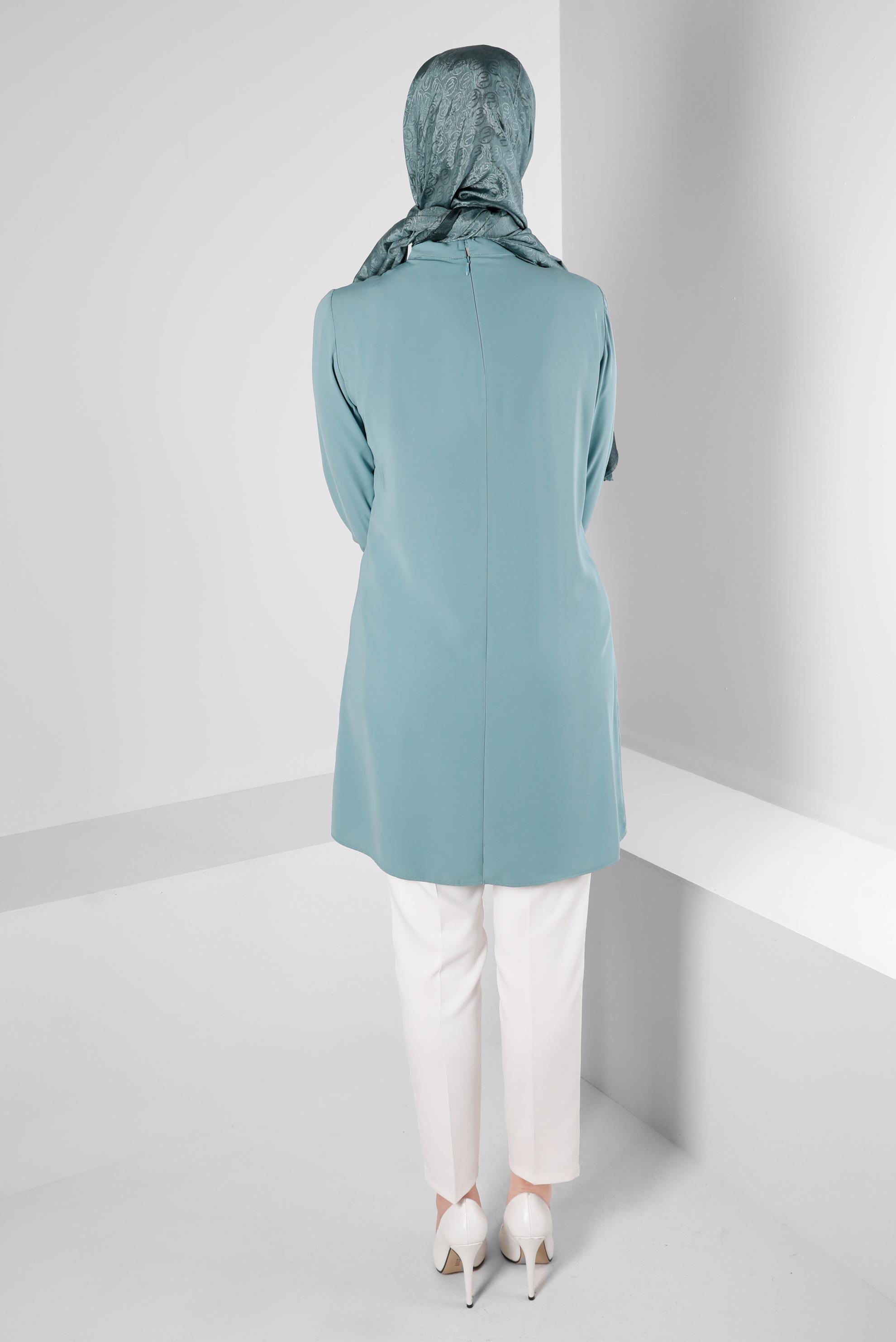 Tesettür giyim YEŞİL AKSESUARLI FIRFIR DETAYLI TUNİK 43539