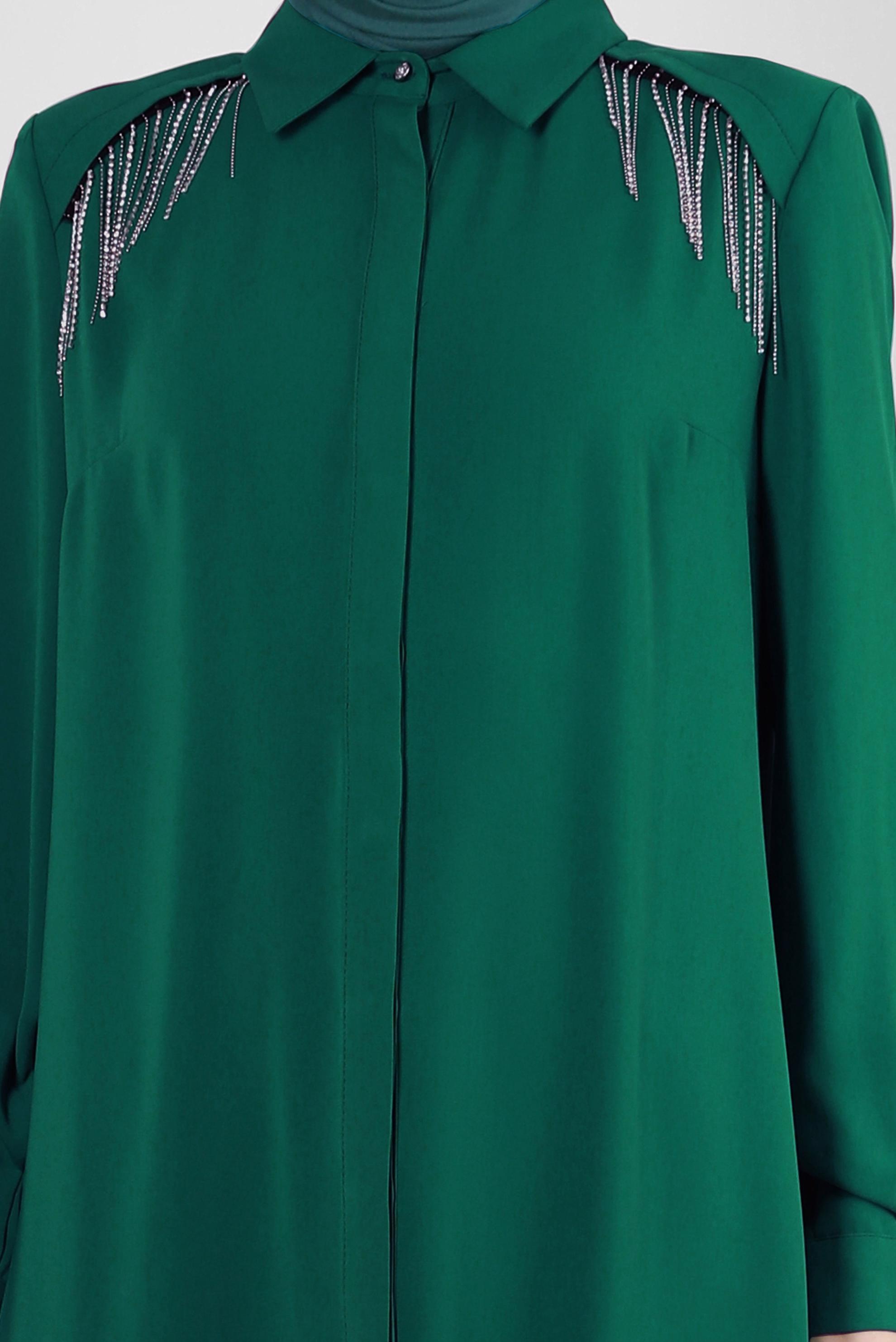 Tesettür giyim YEŞİL TAŞ PÜSKÜL DETAYLI YANI YIRTMAÇLI TUNİK 43545