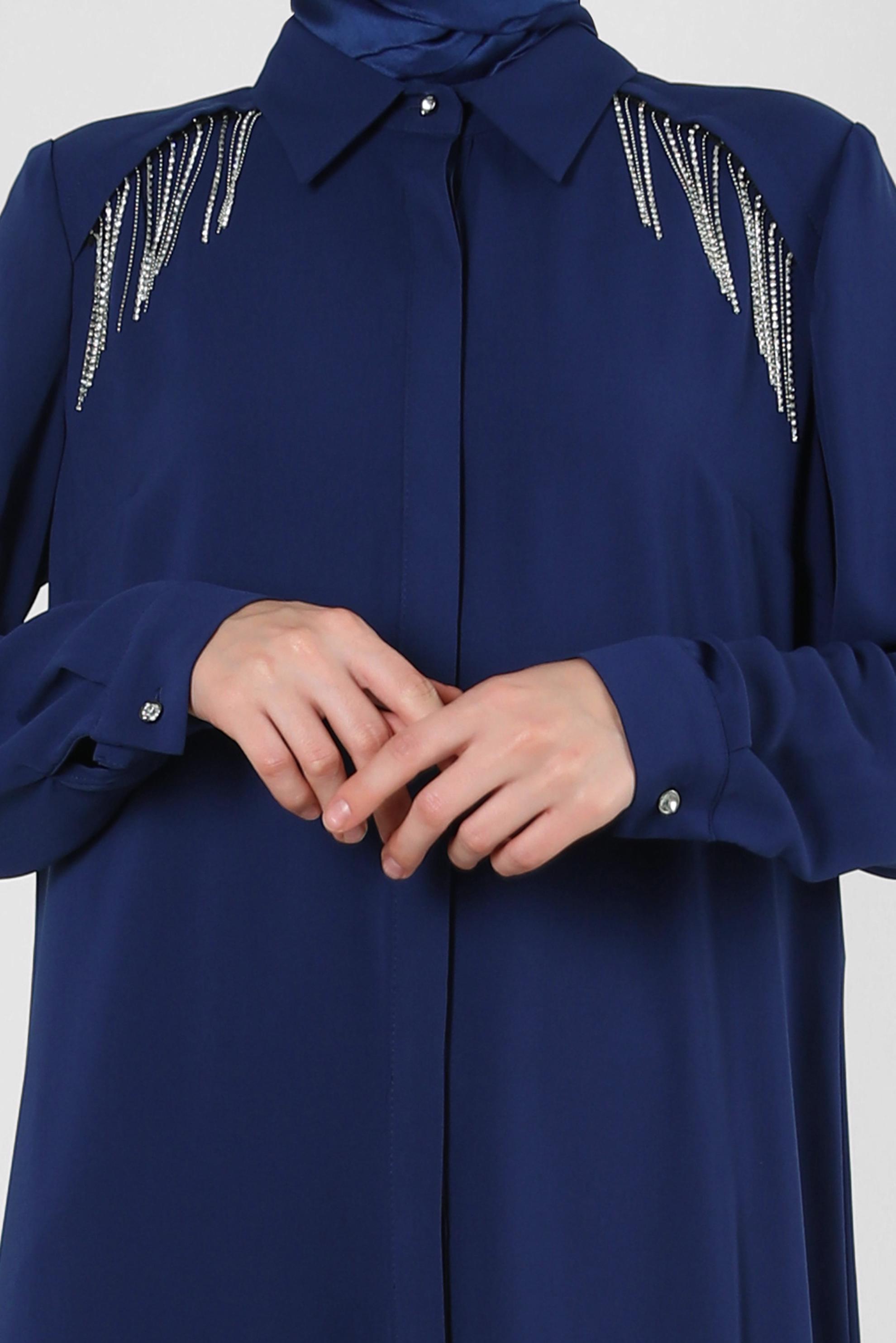 Tesettür giyim LACİVERT TAŞ PÜSKÜL DETAYLI YANI YIRTMAÇLI TUNİK 43545