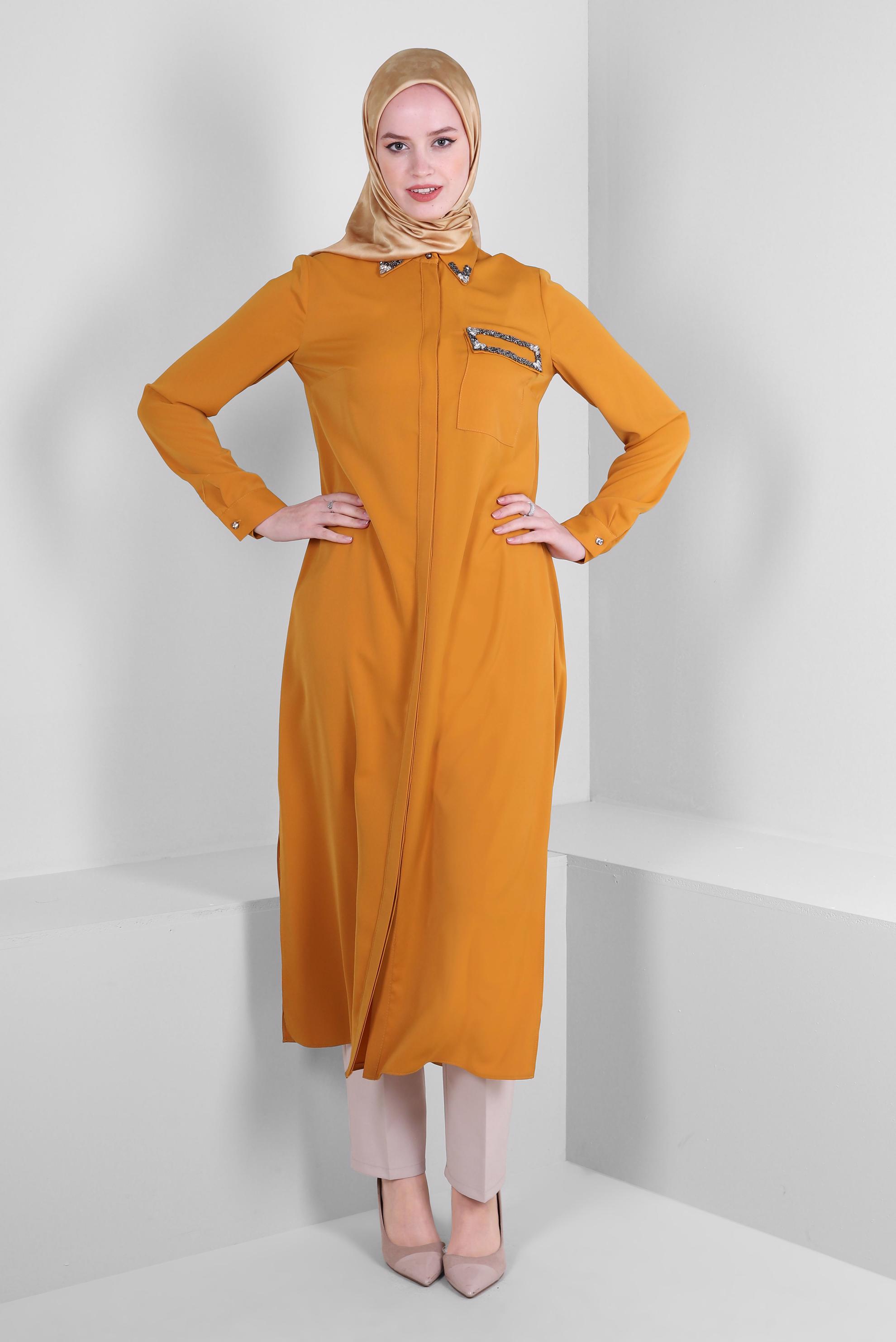 Tesettür giyim SARI TAŞ BASKILI GİZLİ DÜĞMELİ UZUN TUNİK 43548