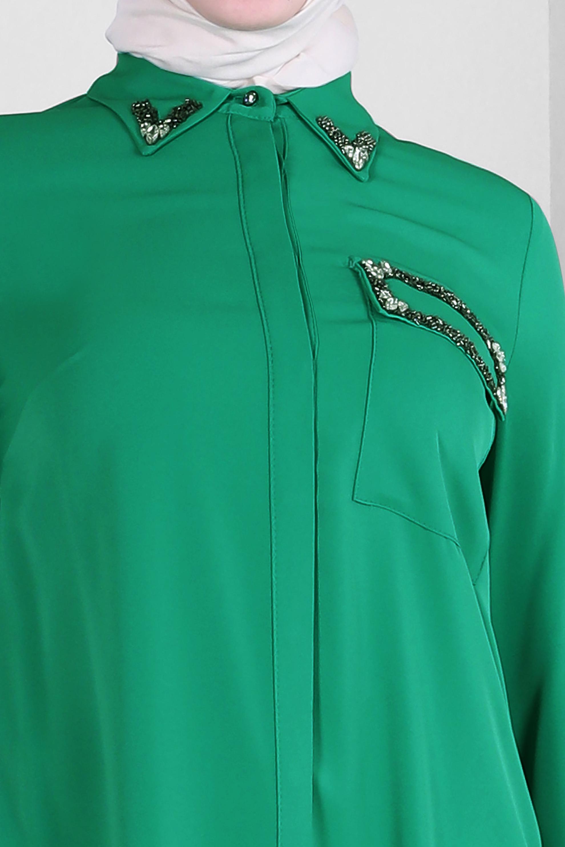 Tesettür giyim YEŞİL TAŞ BASKILI GİZLİ DÜĞMELİ UZUN TUNİK 43548