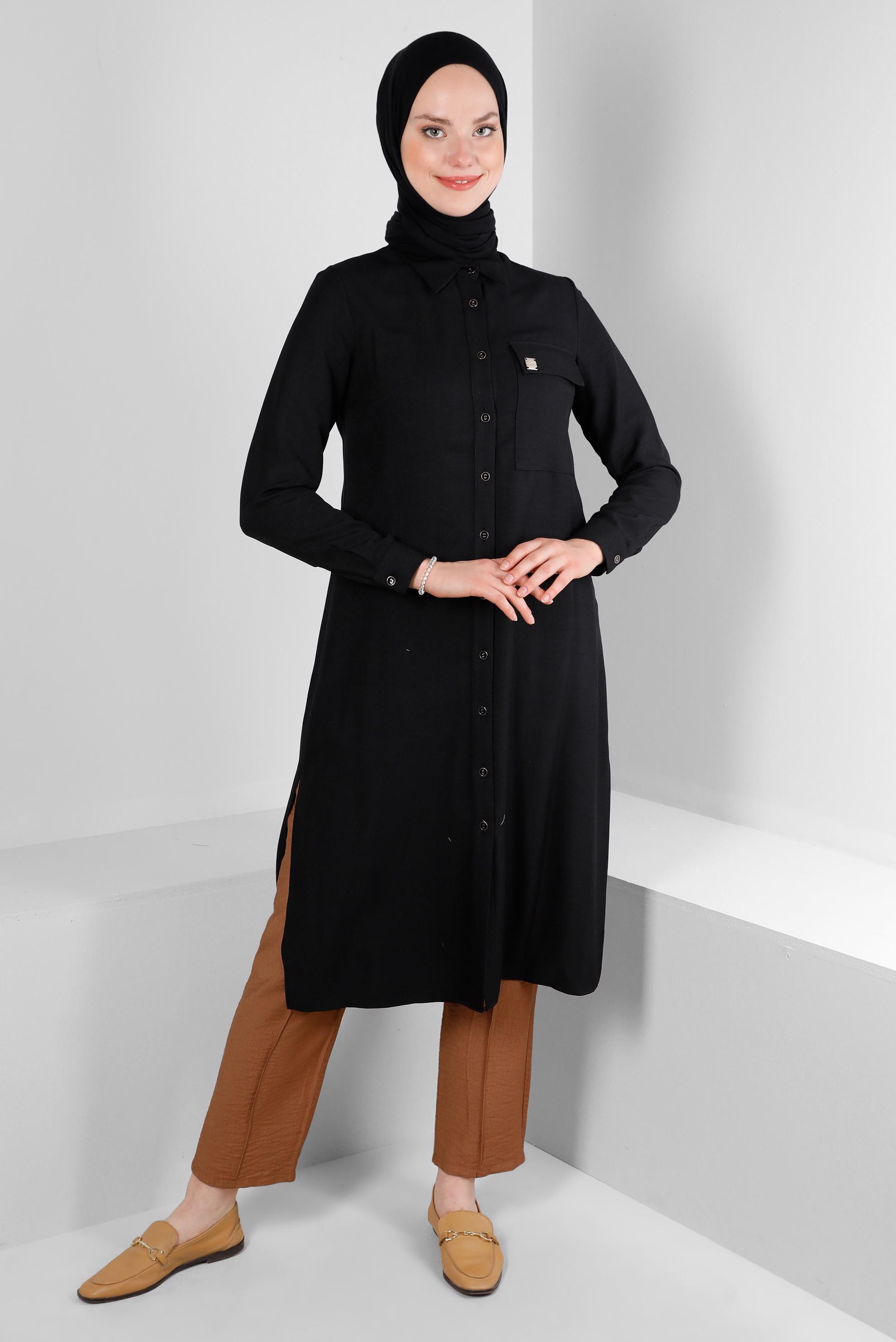 Tesettür giyim SİYAH YANI YIRTMAÇLI GÖMLEK YAKA DÜĞMELİ TUNİK 43549