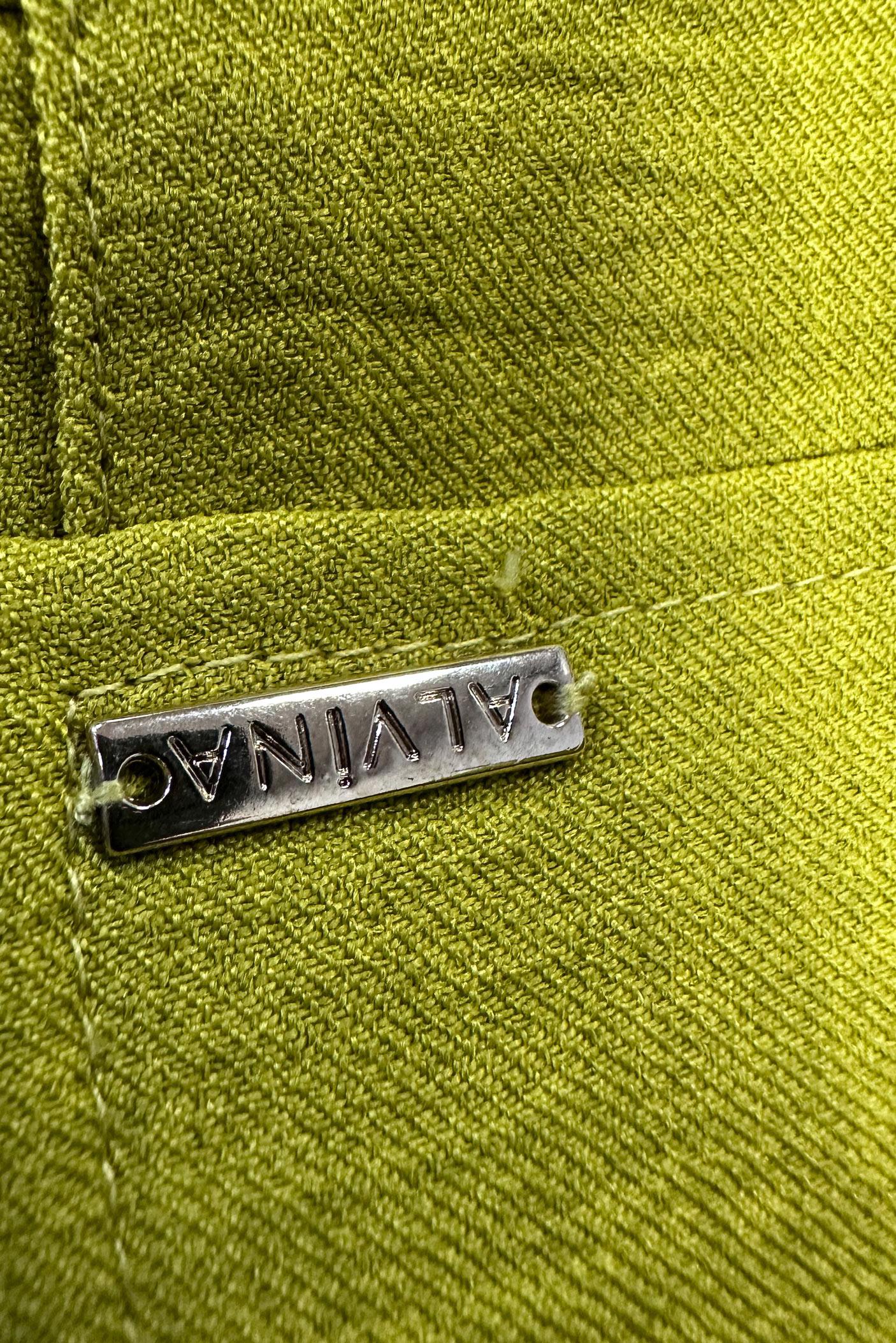 Tesettür giyim YEŞİL YANI YIRTMAÇLI GÖMLEK YAKA UZUN TUNİK 43549-1