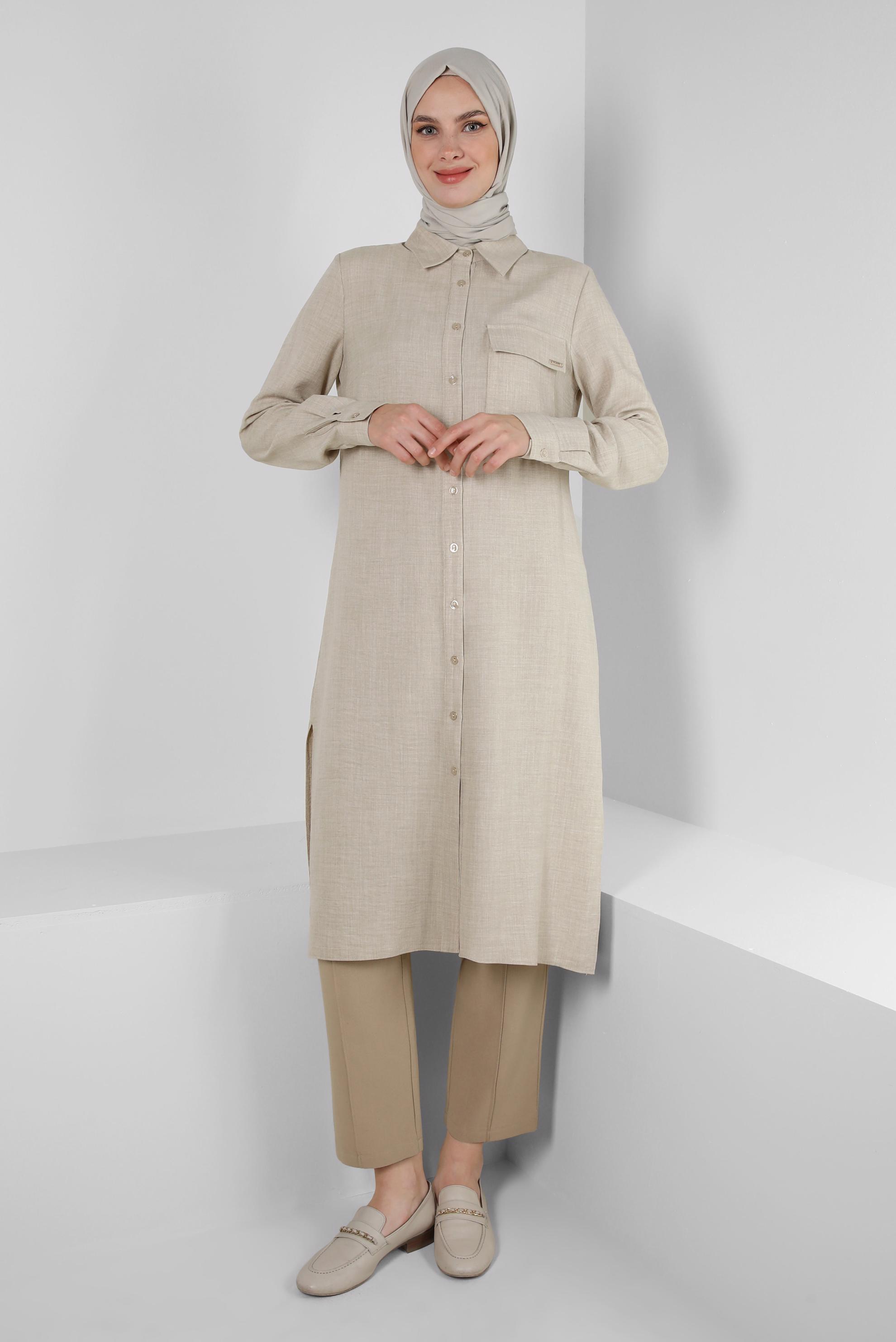 Tesettür giyim BEJ YANI YIRTMAÇLI GÖMLEK YAKA DÜĞMELİ TUNİK 43549