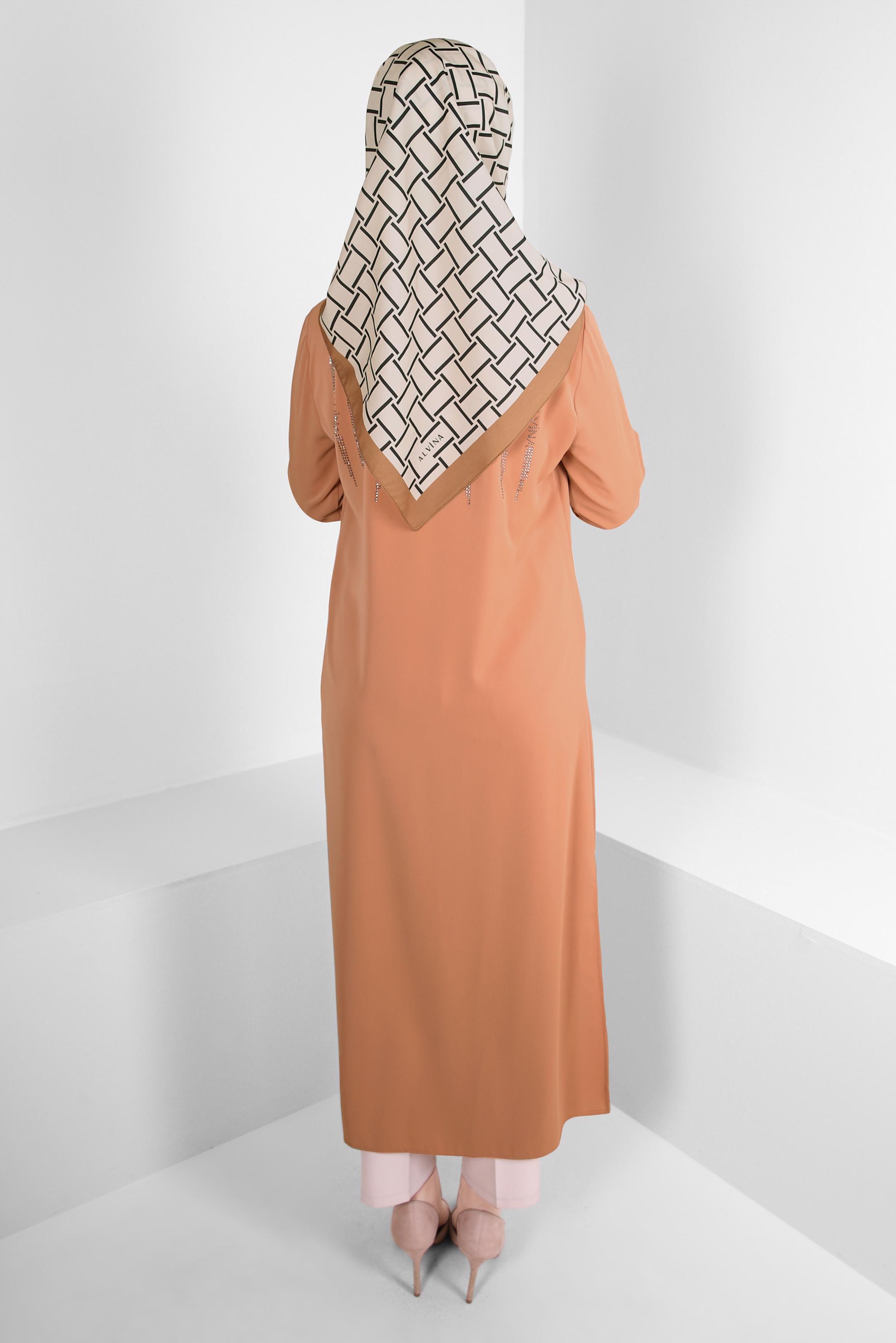 Tesettür giyim KAHVE GÖMLEK YAKA SIRT İŞLEMELİ TUNİK 43566 