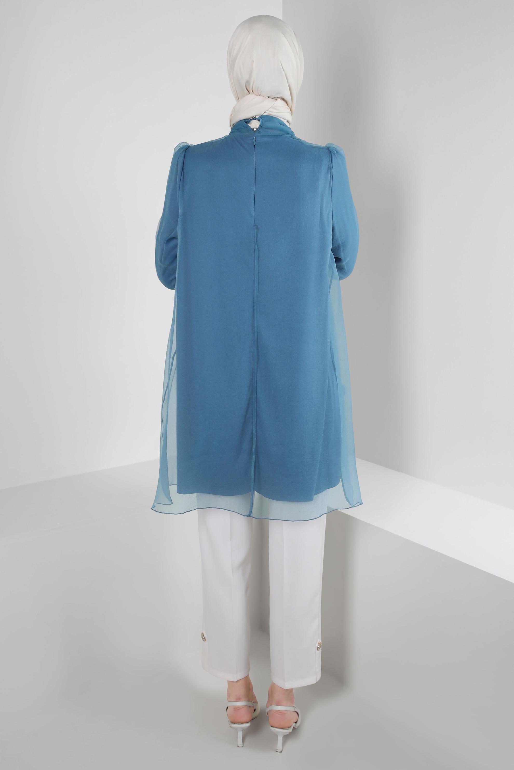 Tesettür giyim LACİVERT YAKASI BAĞLAMALI AKSESUAR DETAYLI TUNİK 43577	