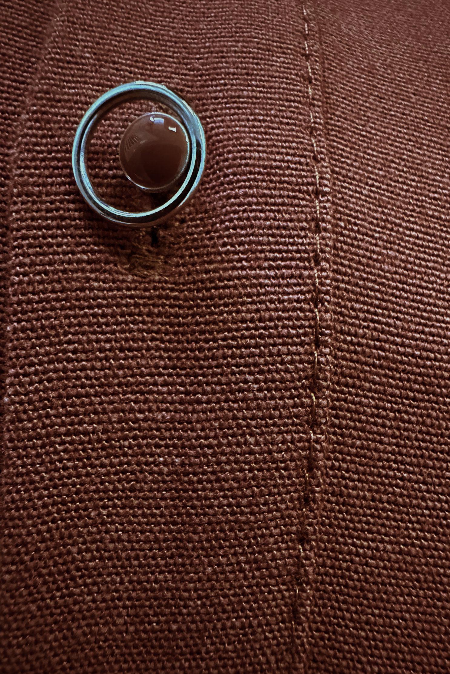 Tesettür giyim KAHVE CEBİ AKSESUAR DETAYLI DÜĞMELİ TUNİK 43583