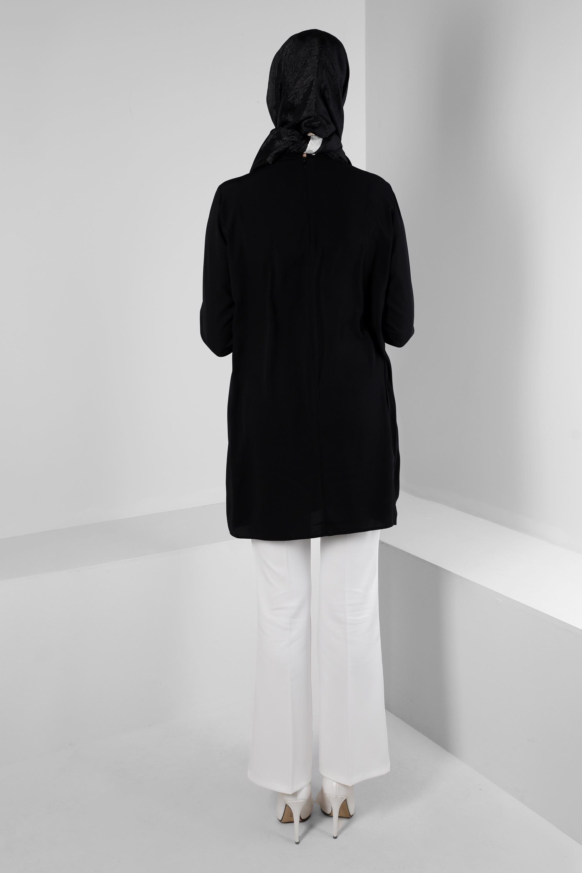 Tesettür giyim SİYAH TAŞ DETAYLI PİLİSELİ TUNİK 43586