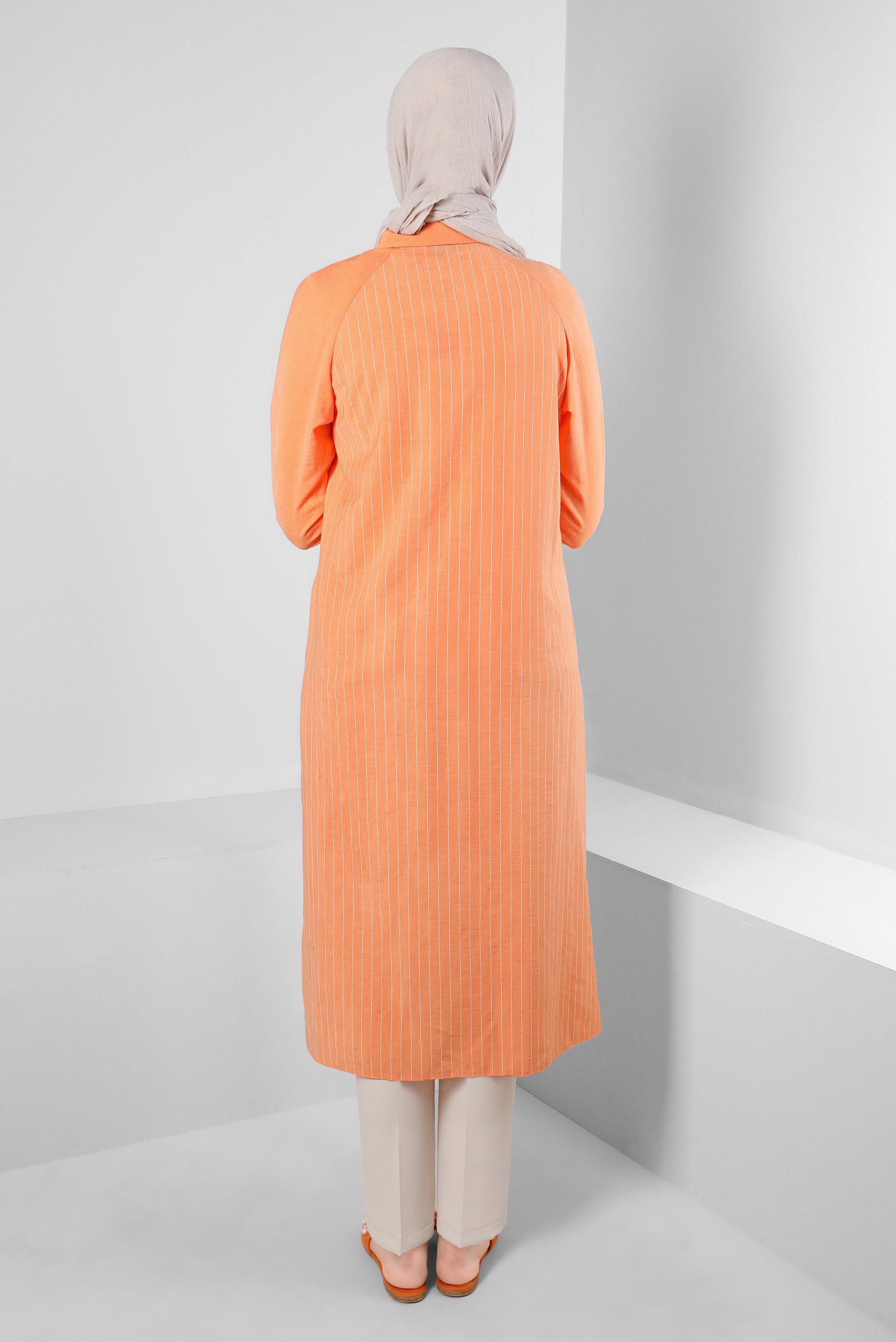 Tesettür giyim TURUNCU ÇİZGİLİ YANI YIRTMAÇLI DÜĞMELİ TUNİK 43603