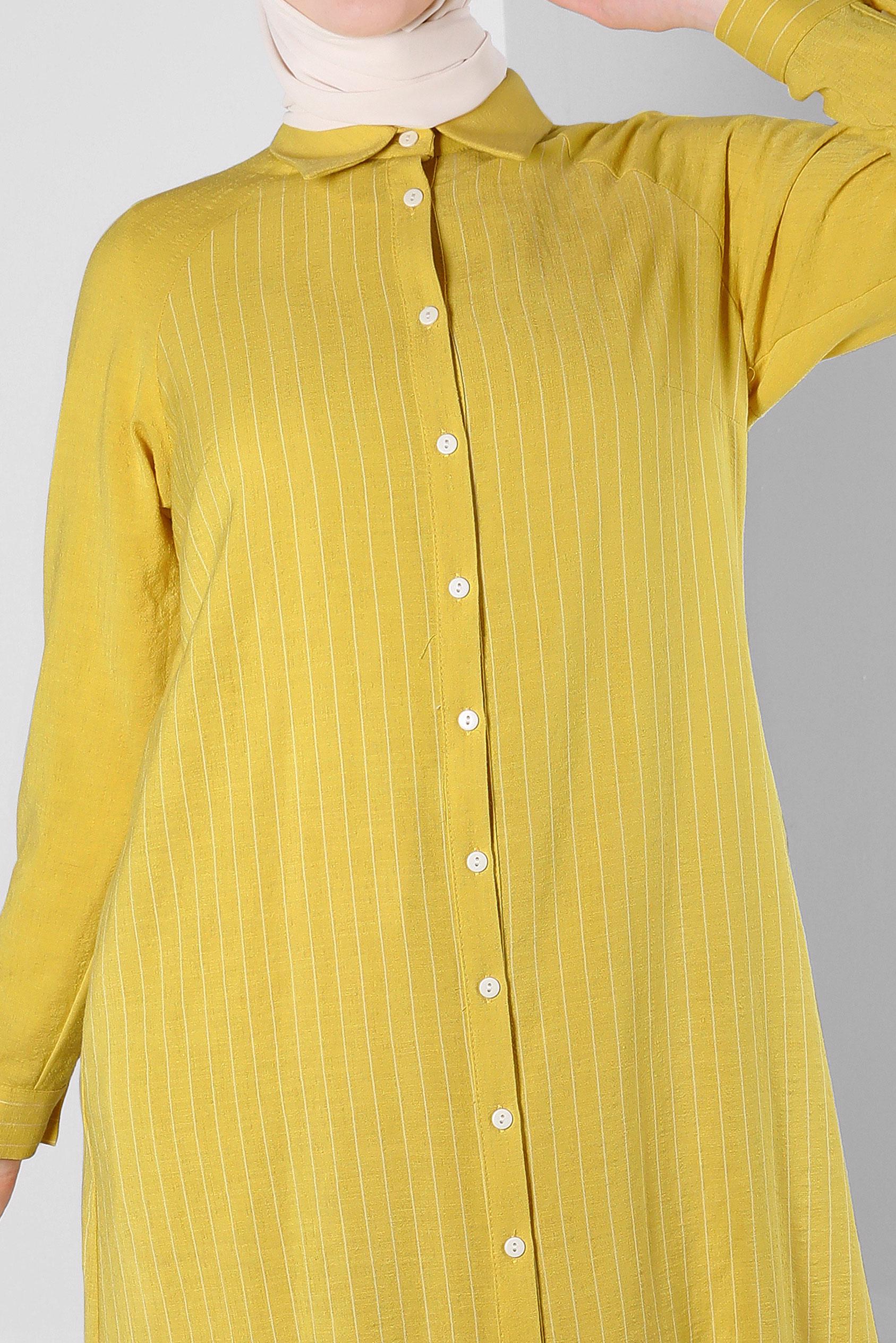 Tesettür giyim YEŞİL ÇİZGİLİ YANI YIRTMAÇLI DÜĞMELİ TUNİK 43603