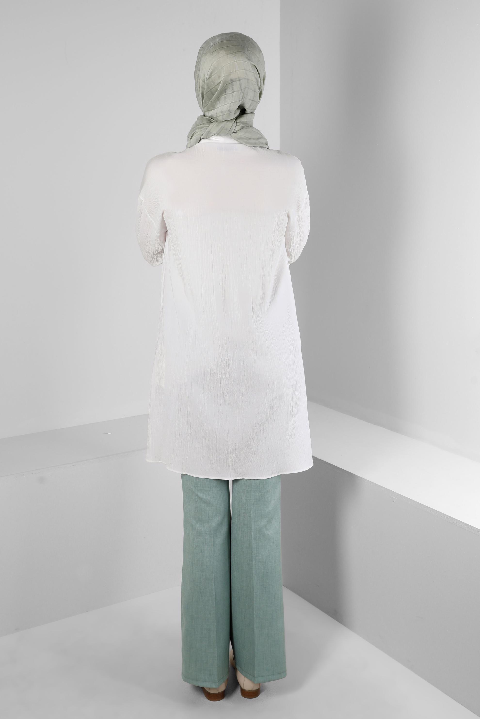 Tesettür giyim BEYAZ KOLU BÜZGÜLÜ GÖMLEK TUNİK 43604