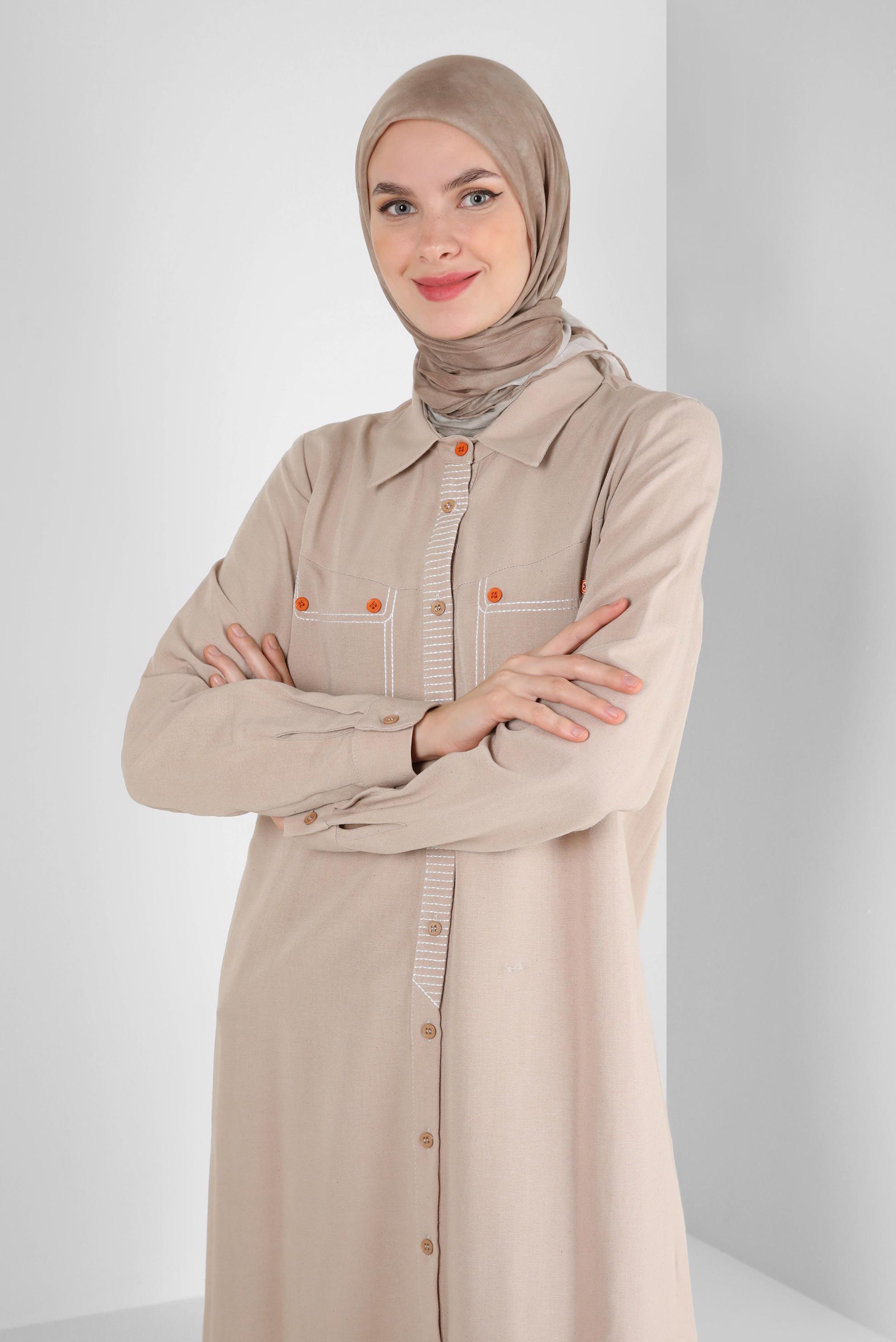 Tesettür giyim KAHVE DİKİŞ DETAYLI DÜĞMELİ KETEN TUNİK 43606