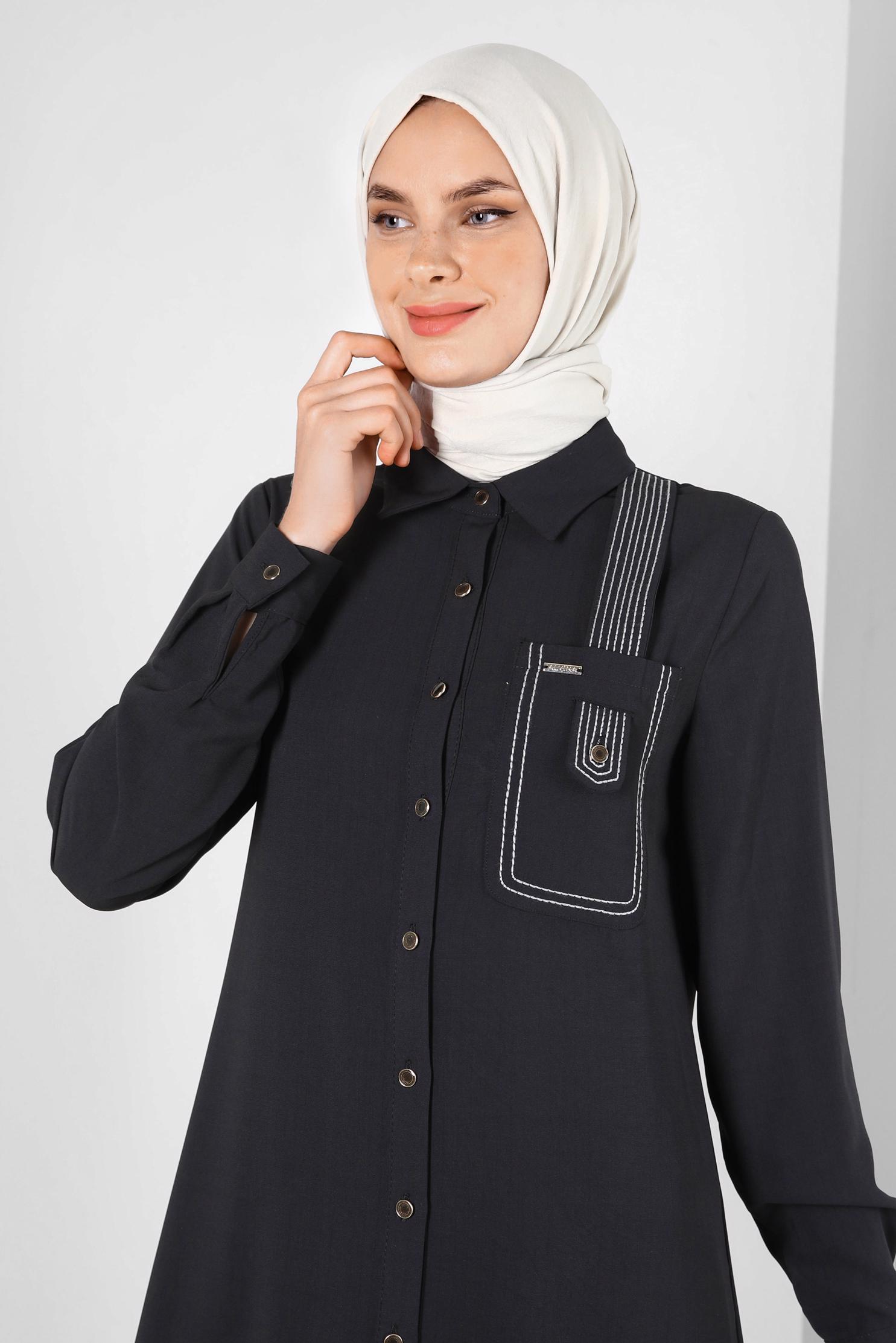 Tesettür giyim SİYAH DİKİŞ DETAYLI DÜĞMELİ UZUN TUNİK 43607